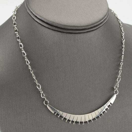 Southwest Sterling Silver Necklace with Incised "Smiling Arch" Pendant, 1970s