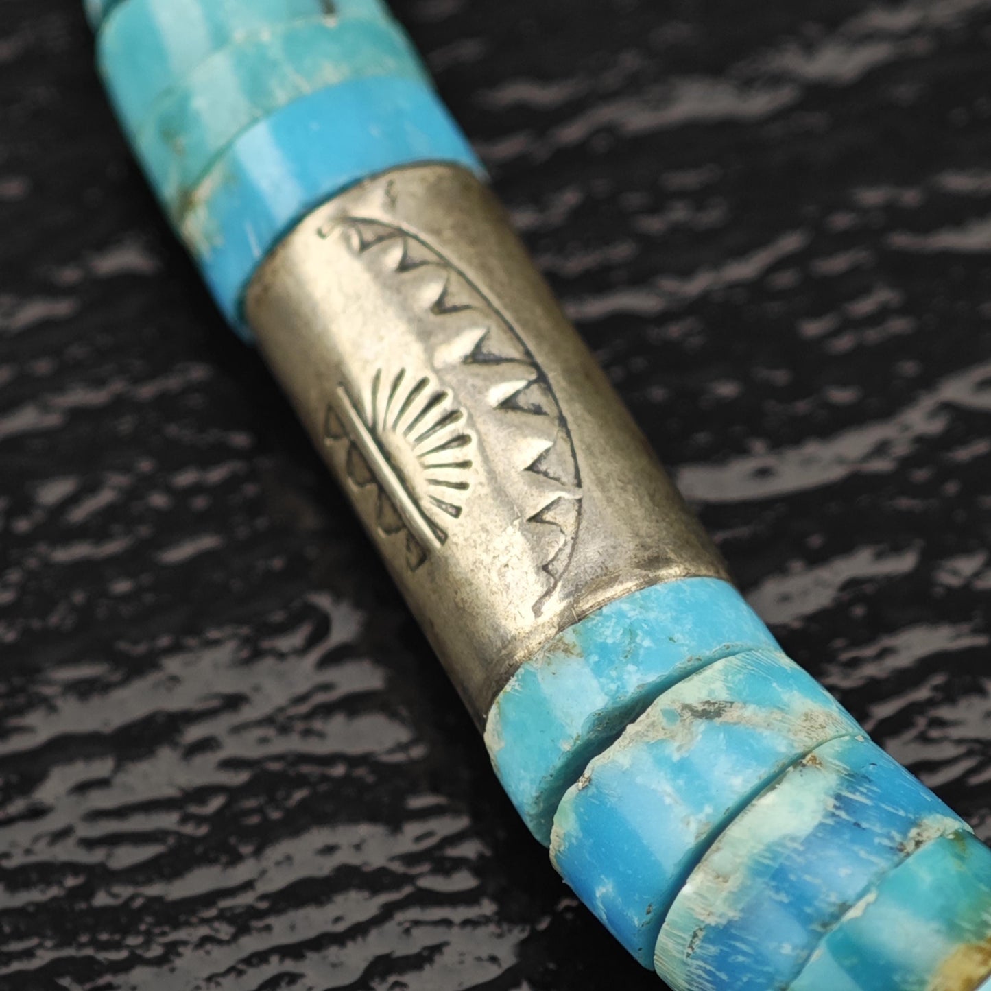 Native American Style Heishi Necklace Turquoise Onyx Graduated Beads 4.9-10.5mm N2665