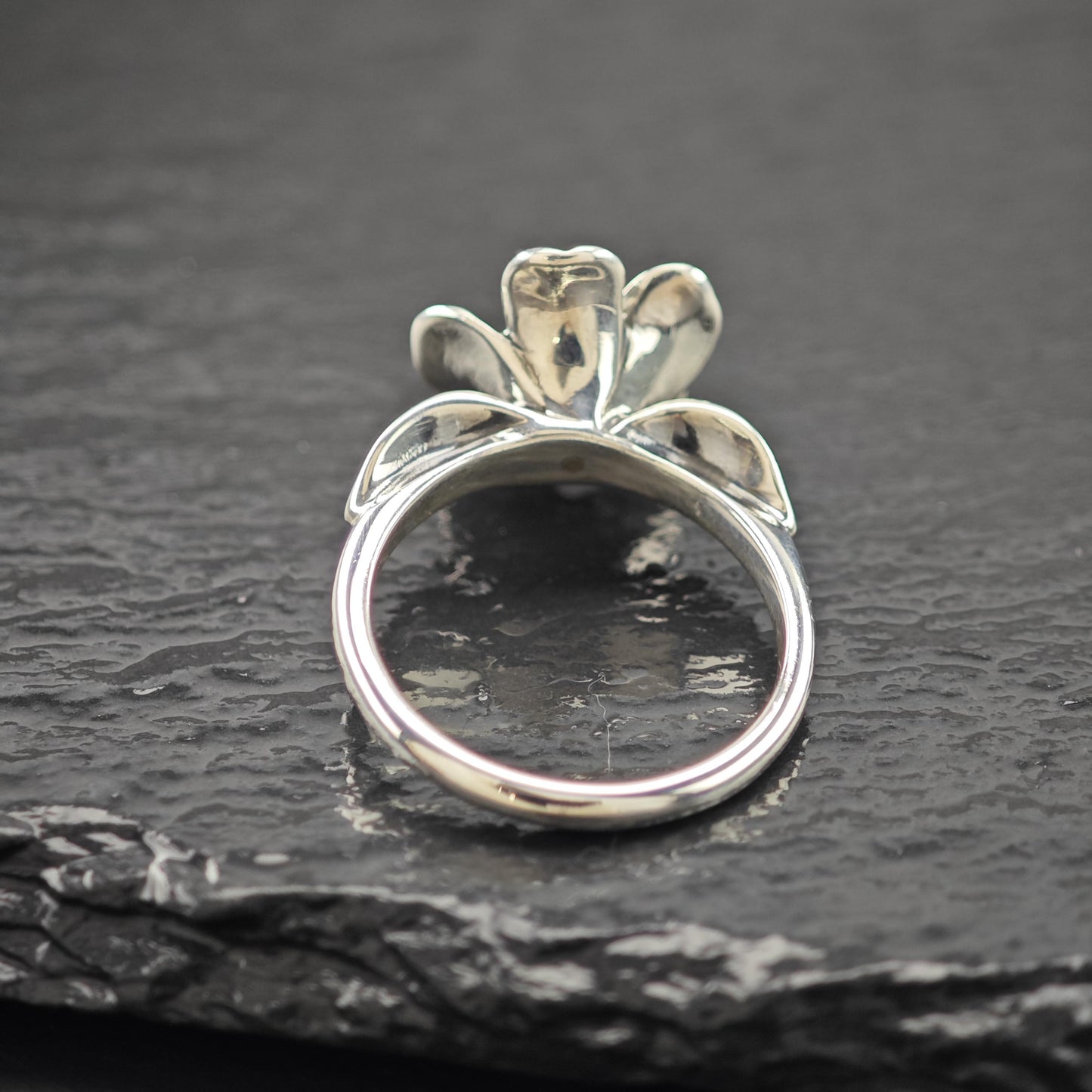 James Avery Floral, 18K Gold Accent Ring Sterling Silver Sz 8 1/2 R5930