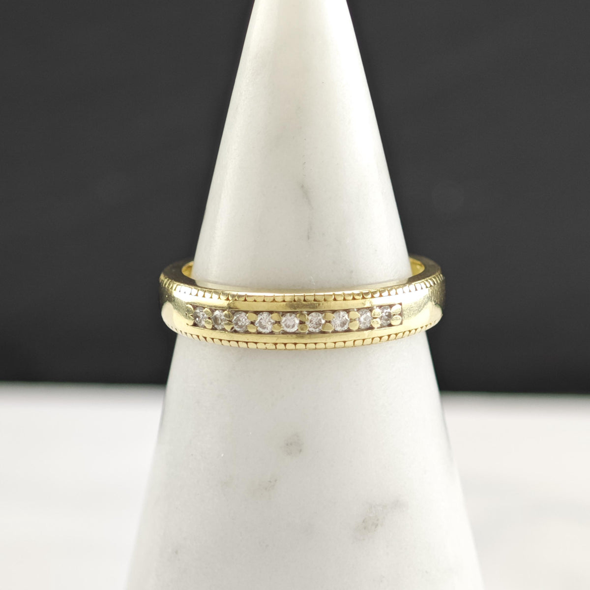9 Diamond 14K Gold Band 4mm Sz 7 R6791