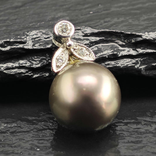 11mm Tahitian Pearl Diamond, 14K White Gold Pendant P3110