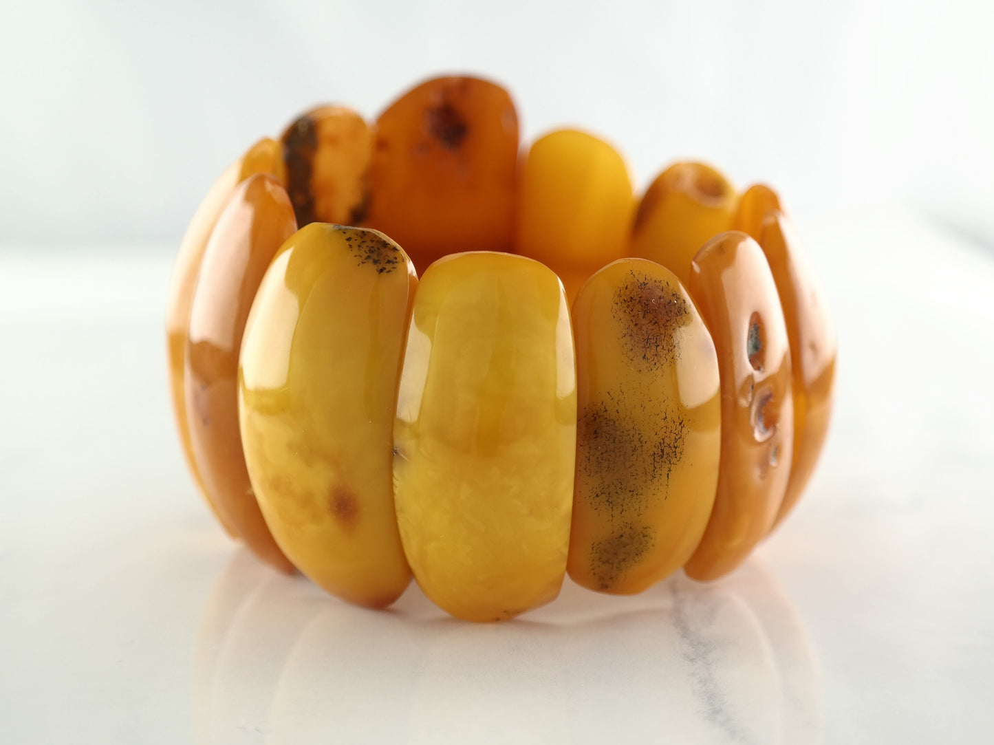 Amber Stone Graduated Stretch Bracelet 8"