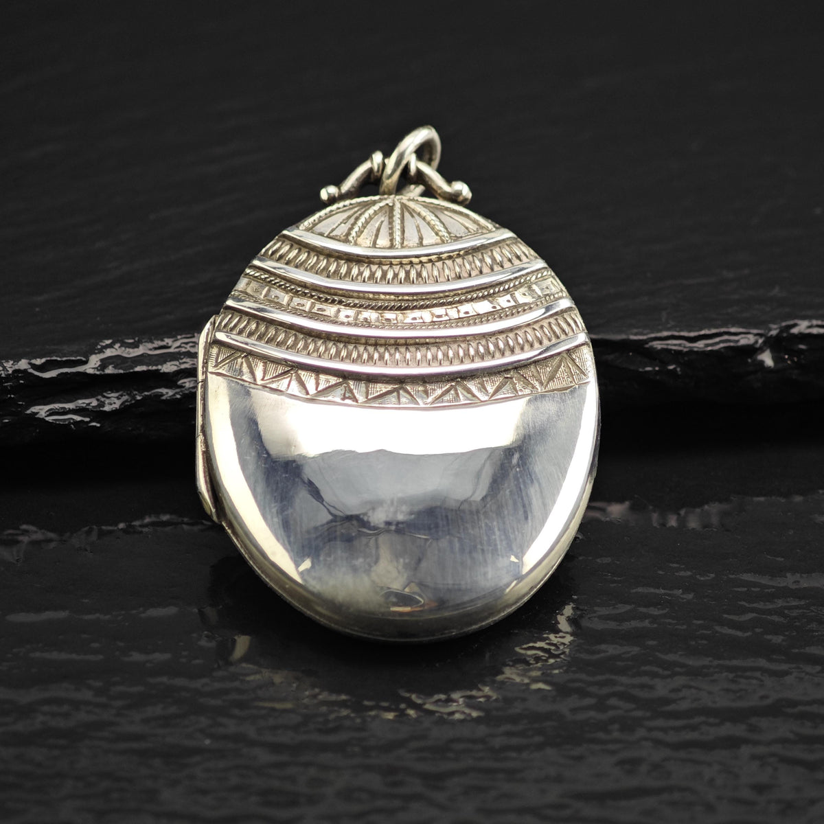 1882 England Repousse Locket Sterling Silver Pendant P3091