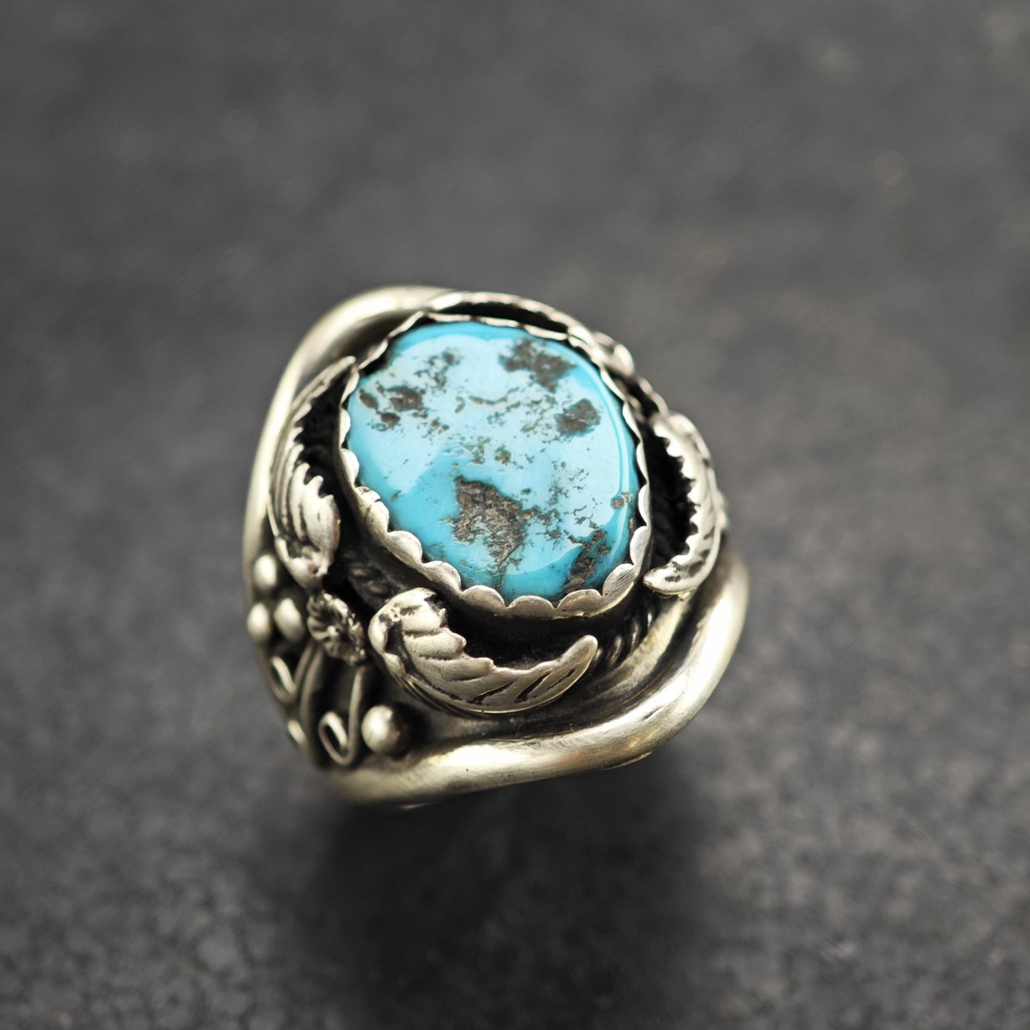 Native American Turquoise & Leaf Design Sterling Silver Ring Sz 10 3/4 R6591