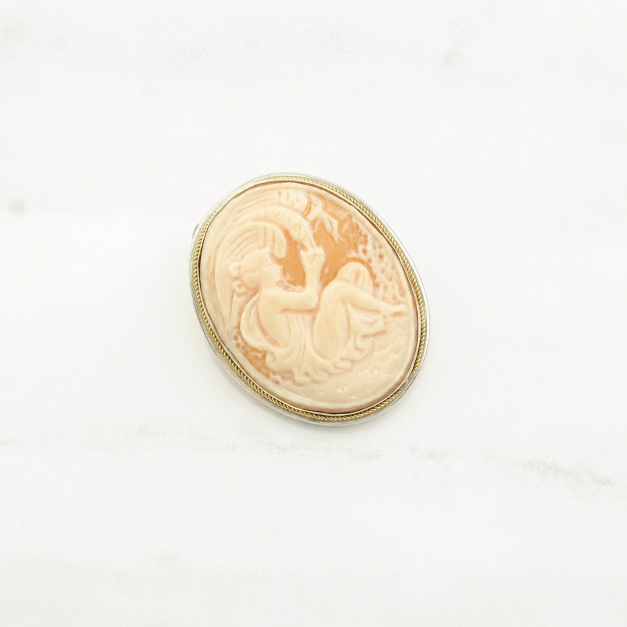 Italian Sterling Silver Brooch Pendant Women Cameo, Carved B1740
