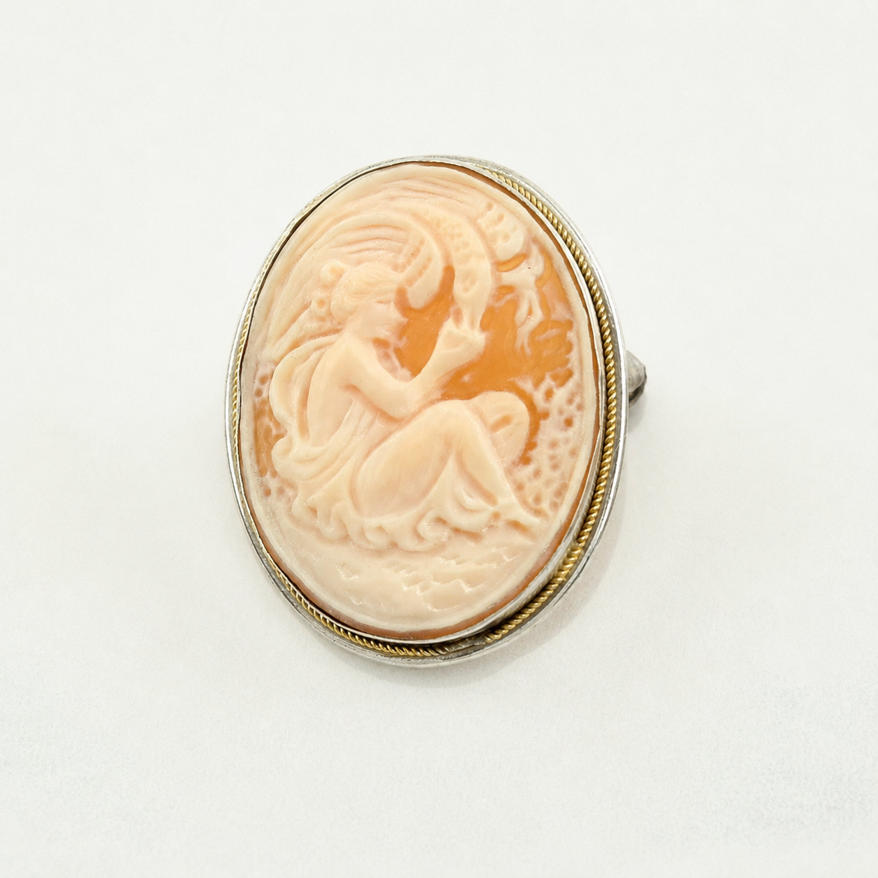 Italian Sterling Silver Brooch Pendant Women Cameo, Carved B1740