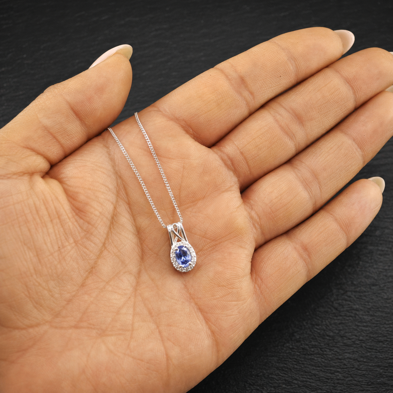 Blue Tanzanite White Topaz Oval Necklaces Sterling Silver N2496