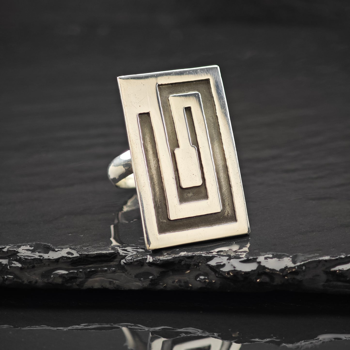Rectangular Overlay Ring Sterling Silver Sz 8 R6255