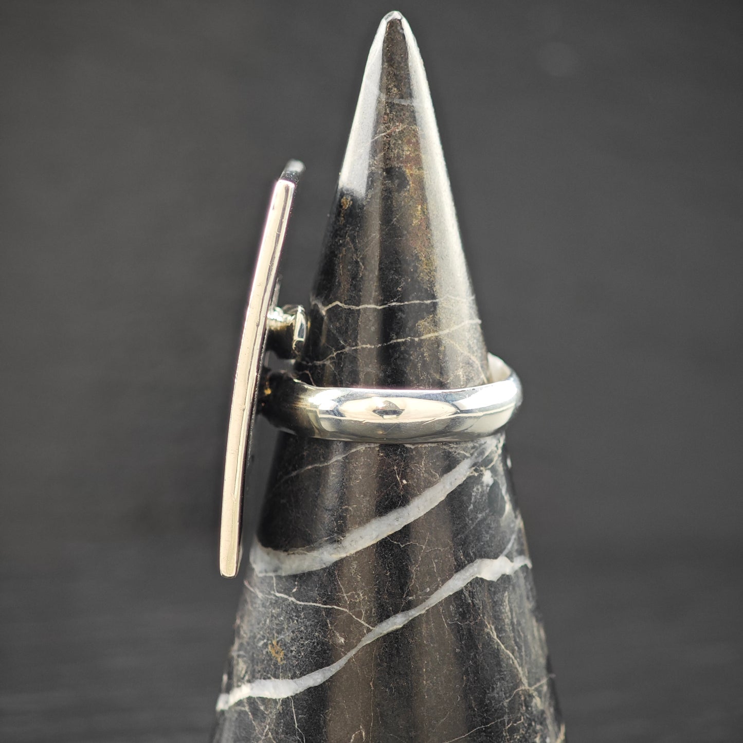 Rectangular Overlay Ring Sterling Silver Sz 8 R6255
