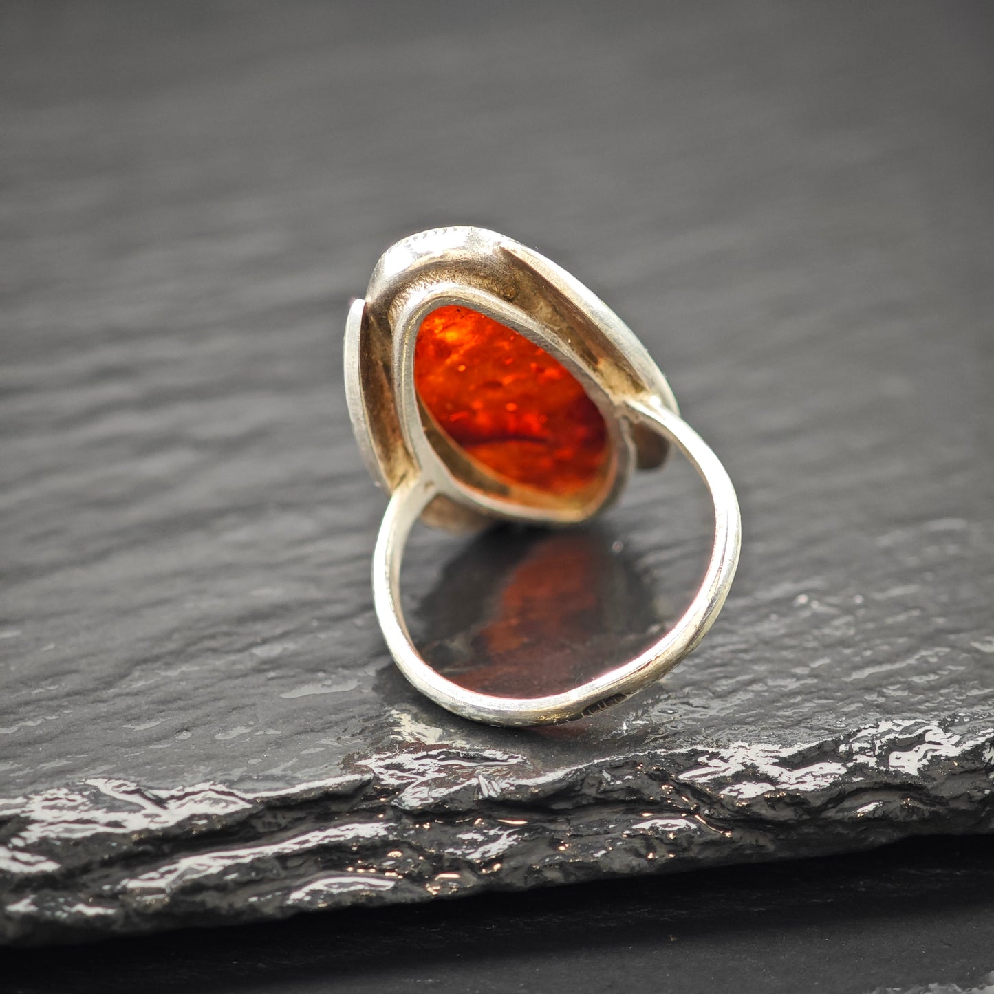 European Oval Amber Ring Sterling Silver Sz 8 R6256