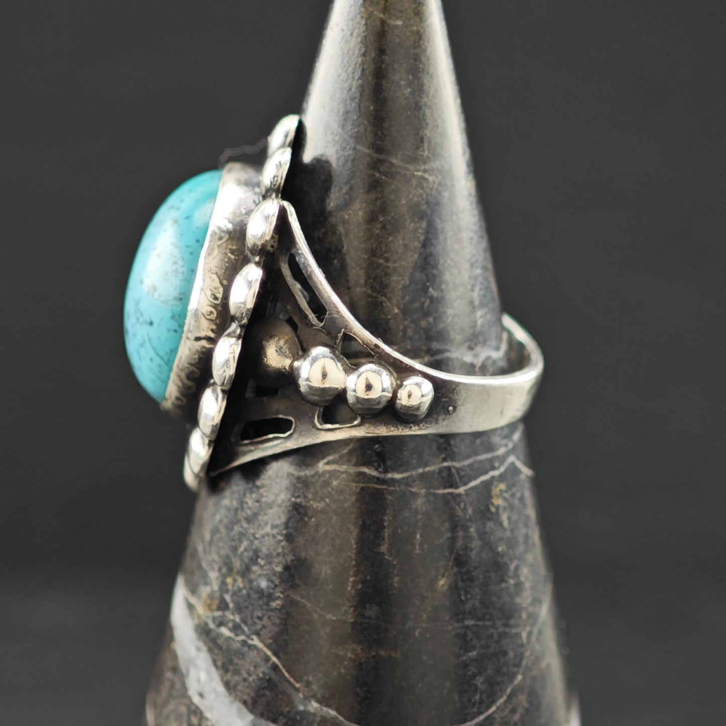 Hubbell Glass Southwestern Ring Sterling Silver Sz 5 1/2 R6266