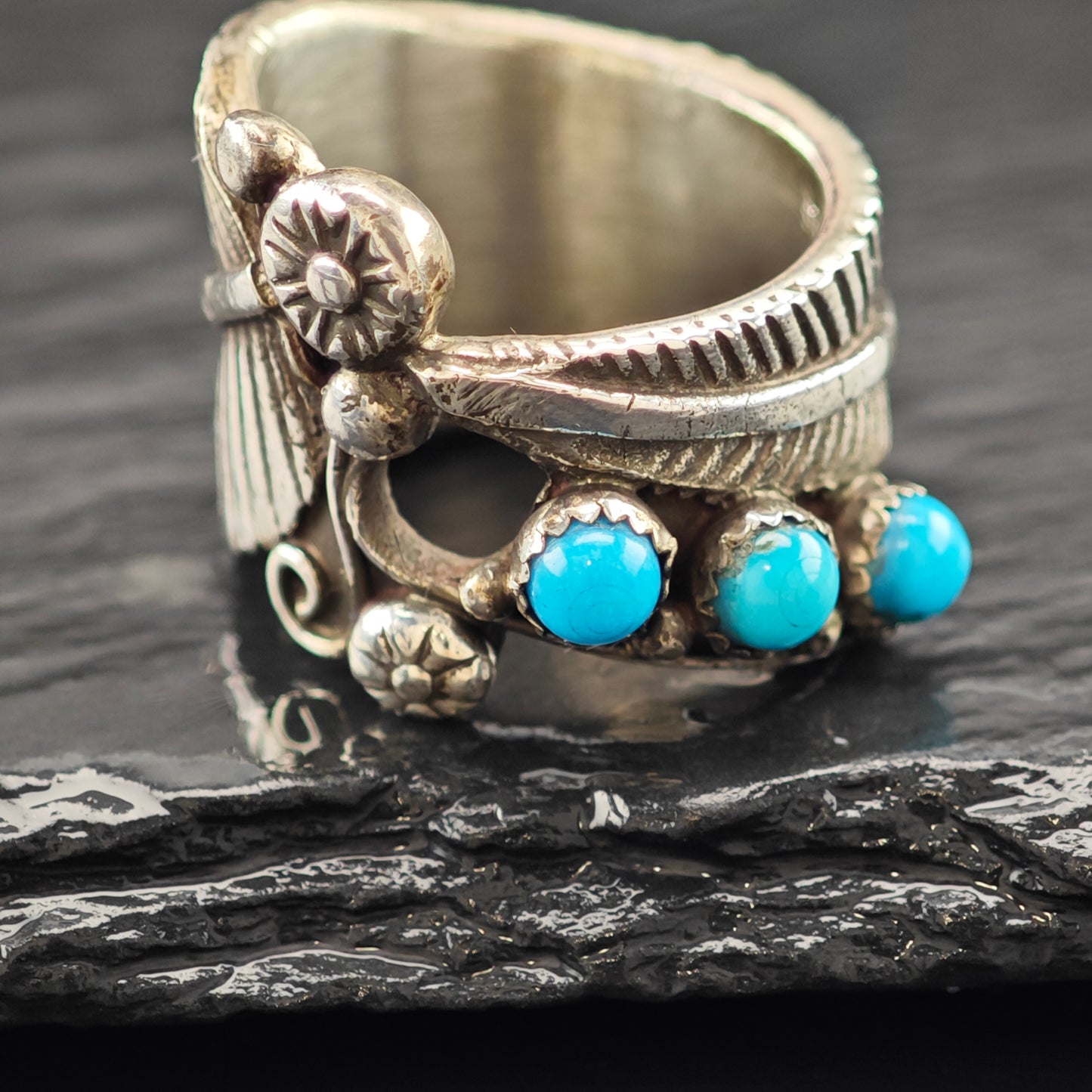 Turquoise, Floral Ring Sterling Silver Sz 5 1/2 R6277