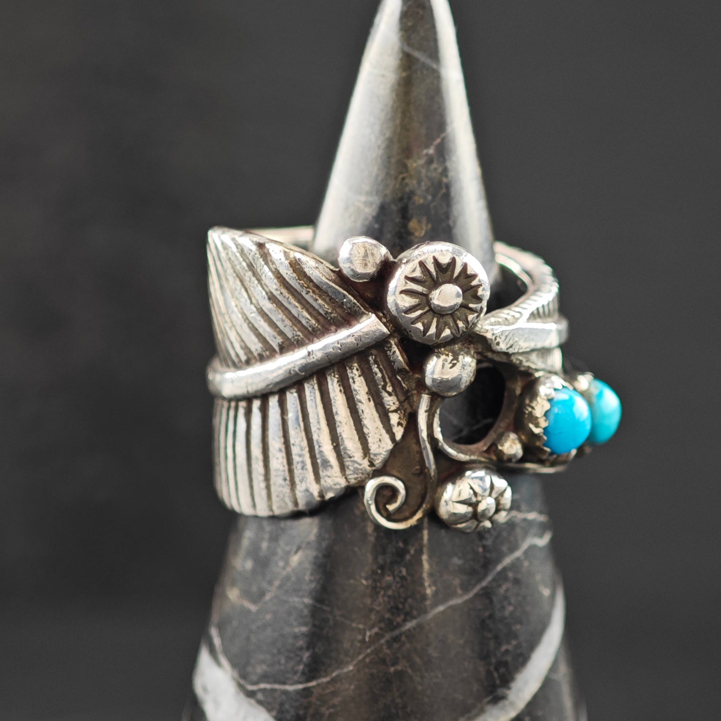 Turquoise, Floral Ring Sterling Silver Sz 5 1/2 R6277