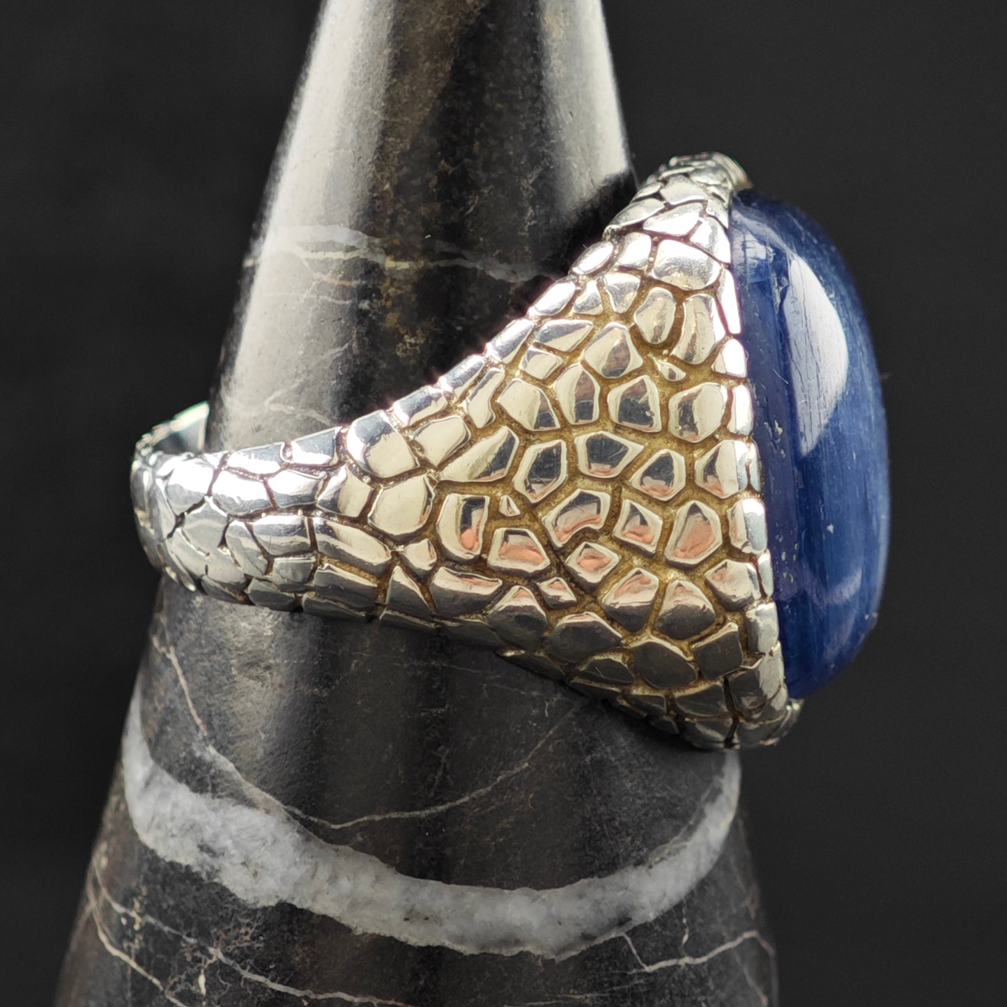Kyanite Scaled Ring Sterling Silver Sz 9 R6284