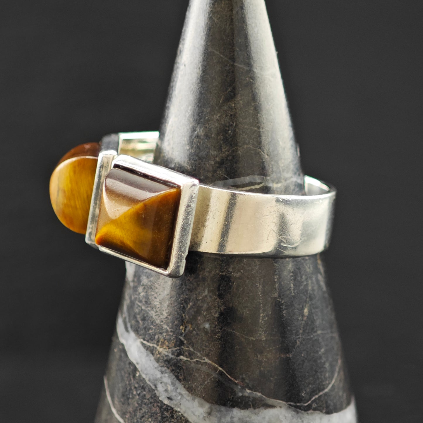 David Anderson Tiger Eye Ring Sterling Silver Sz 5 1/2 R6302