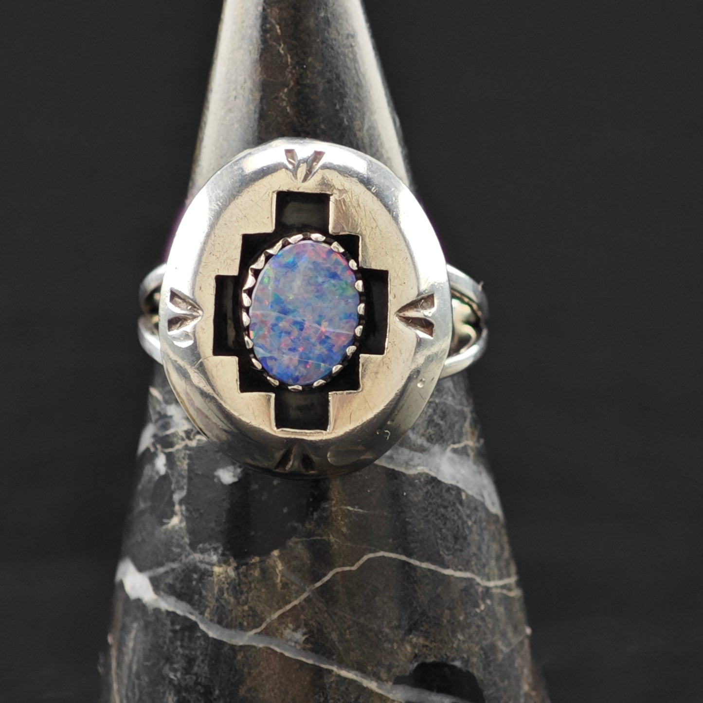 Lab Opal Sw Shadowbox Ring Sterling Silver Size 8 R6303