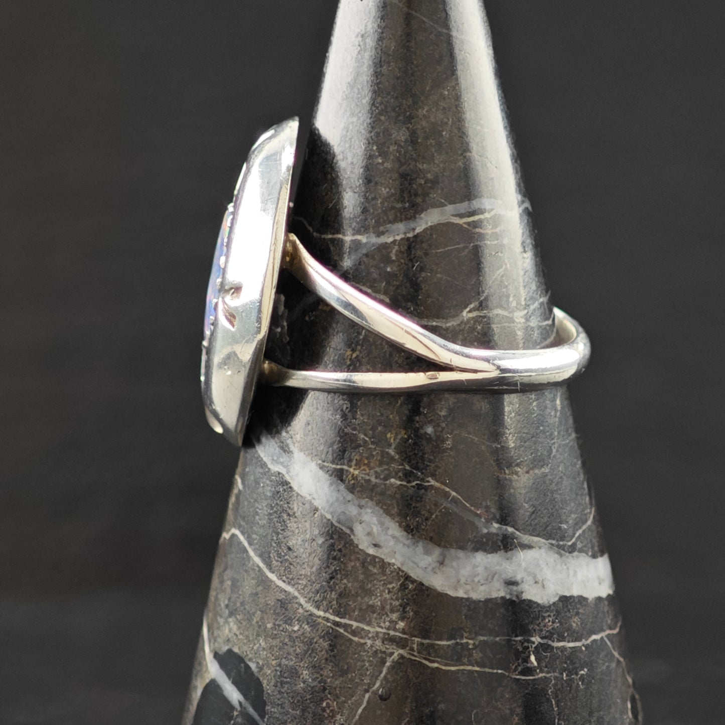Lab Opal Sw Shadowbox Ring Sterling Silver Size 8 R6303