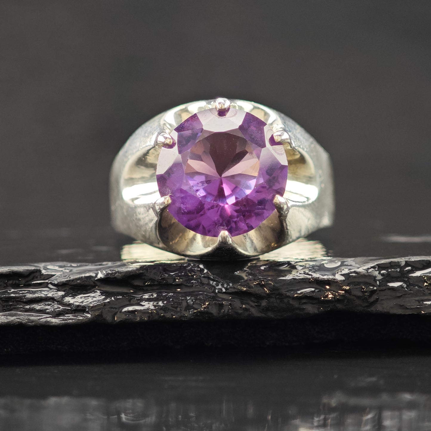 Synthetic Corundum Ring Sterling Silver Sz 12 1/2 R6317