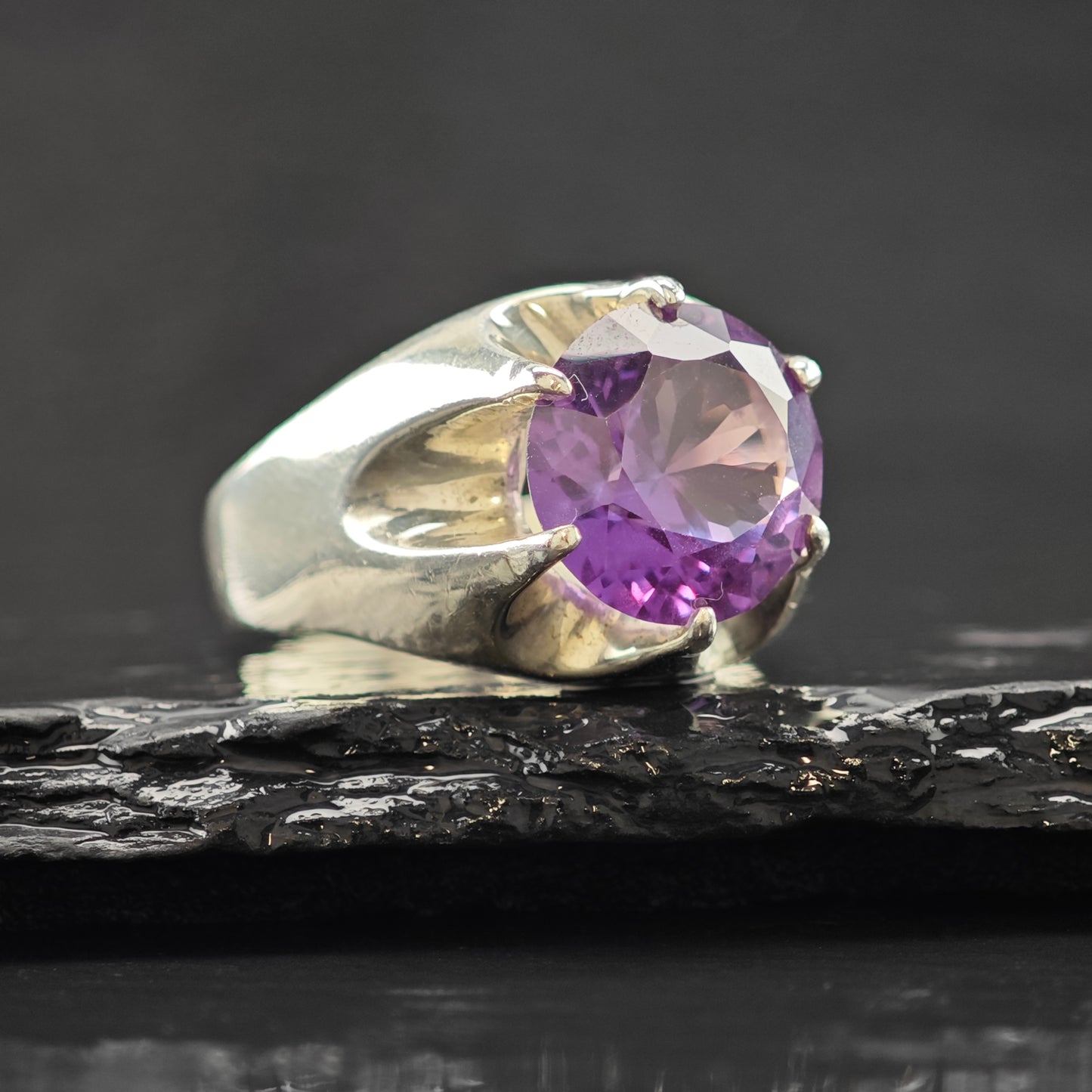 Synthetic Corundum Ring Sterling Silver Sz 12 1/2 R6317