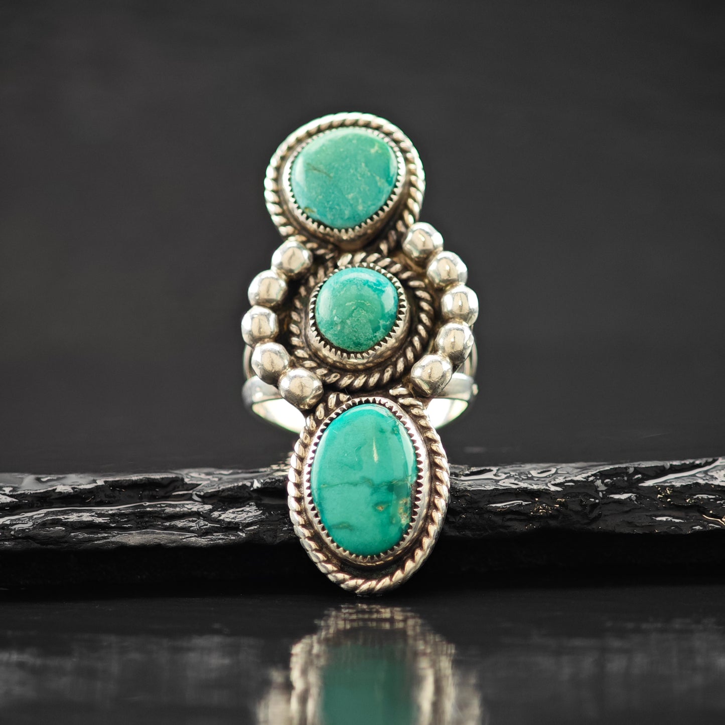 Three Stone Turquoise Native Ring Sterling Silver Sz 8 1/2 R6322