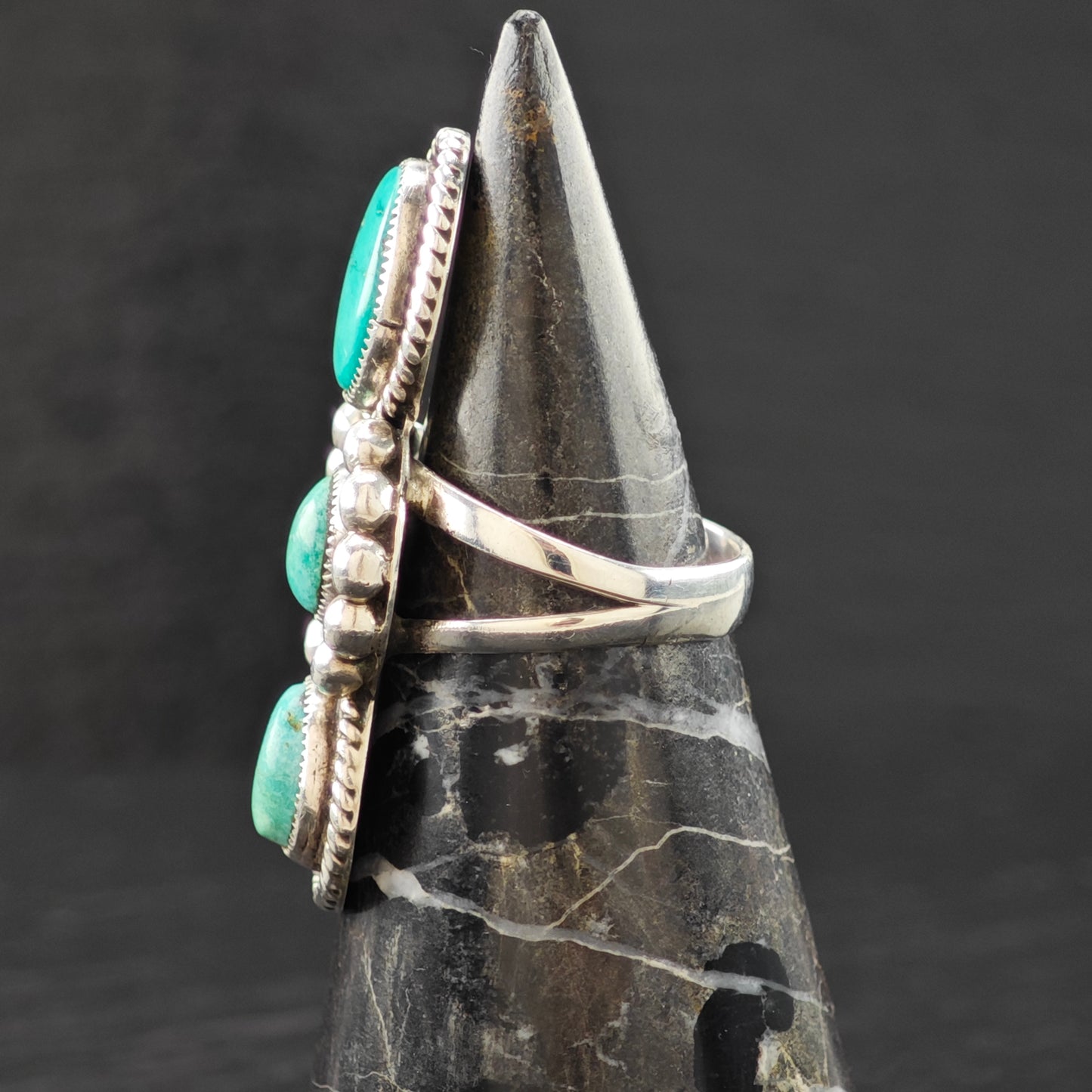 Three Stone Turquoise Native Ring Sterling Silver Sz 8 1/2 R6322