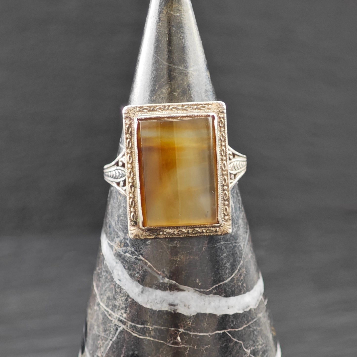 Art Deco Agate Ring Sterling Silver Sz 7 R6325