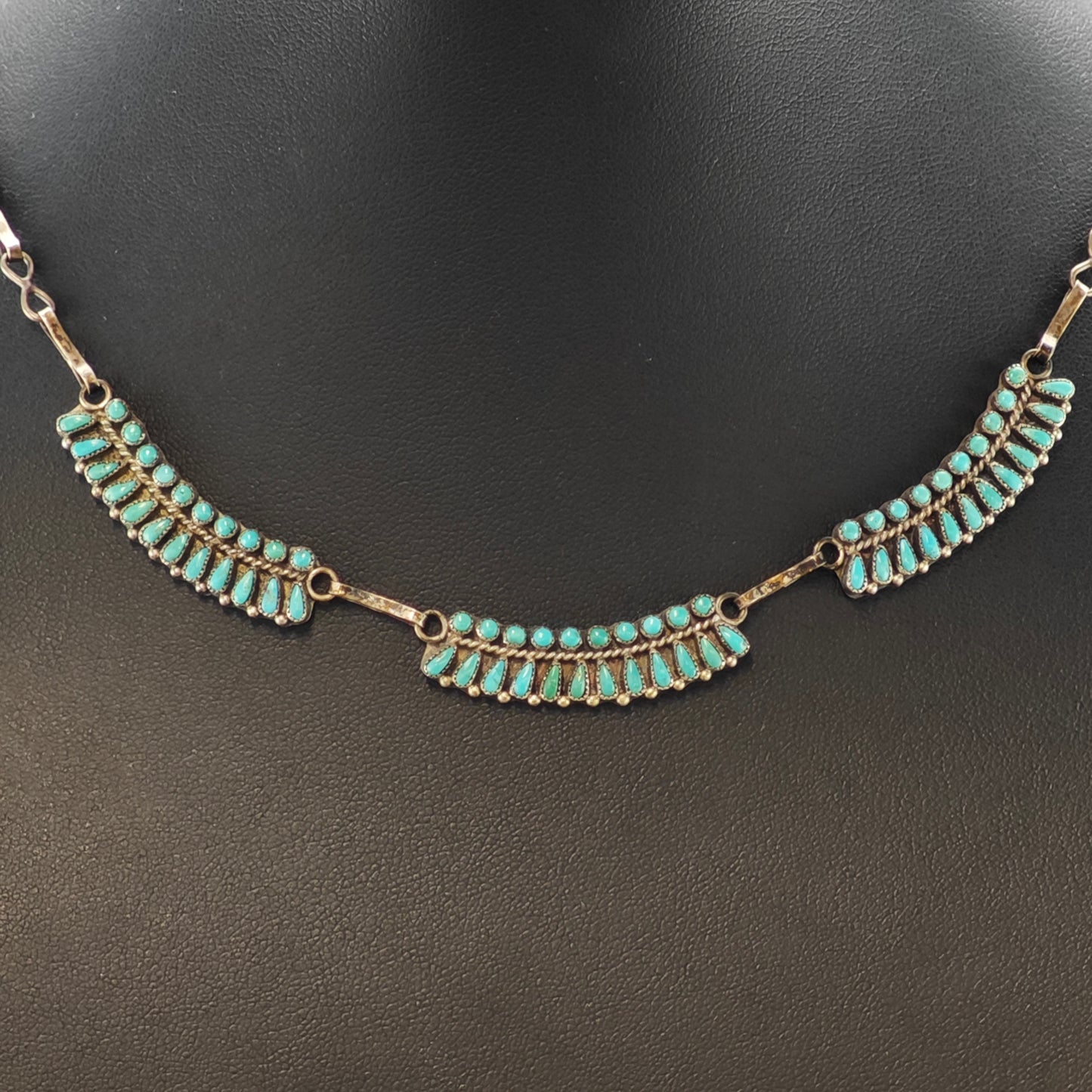 Zuni Sterling Silver Turquoise Cluster Necklace N2682