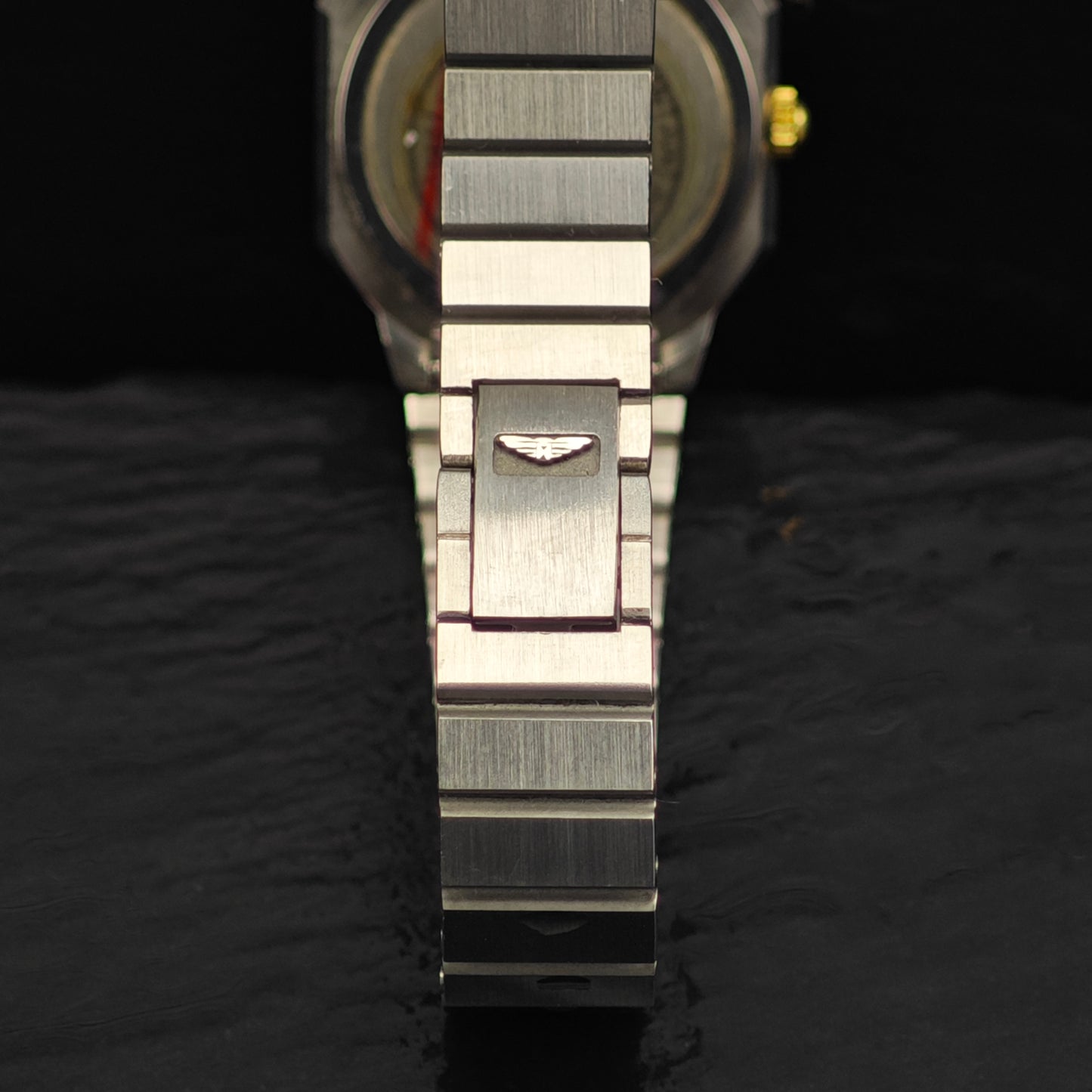 Vintage Longines 24mm Octagonal 18k Gold Frame Quartz Watch MISC0365