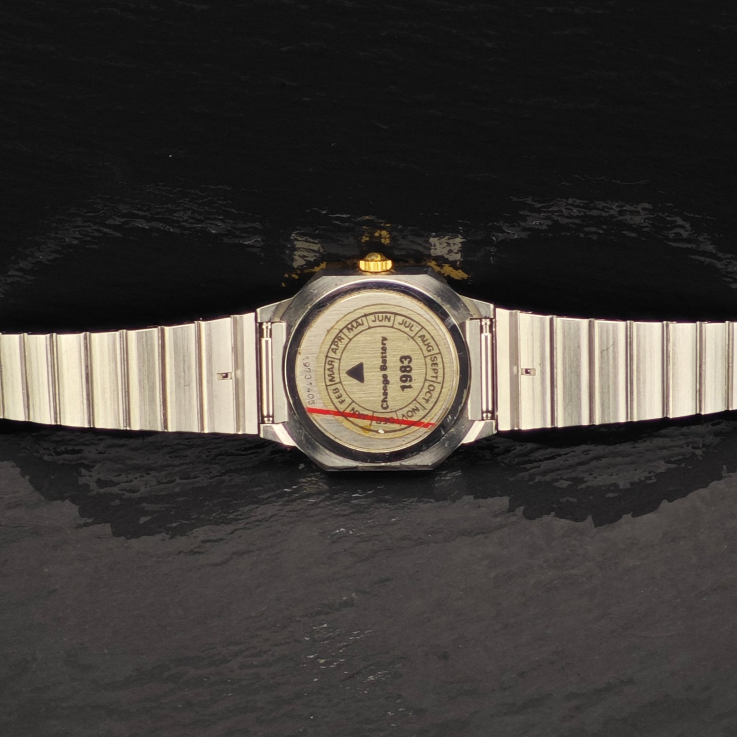 Vintage Longines 24mm Octagonal 18k Gold Frame Quartz Watch MISC0365