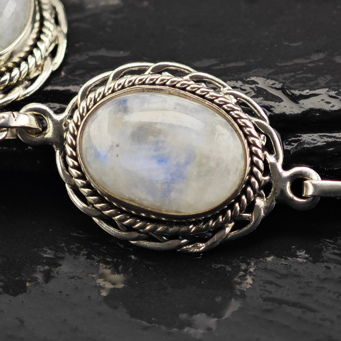 Oval Moonstone Sterling SIlver Link Bracelet Sz 6 3/4" to 8" BR3046