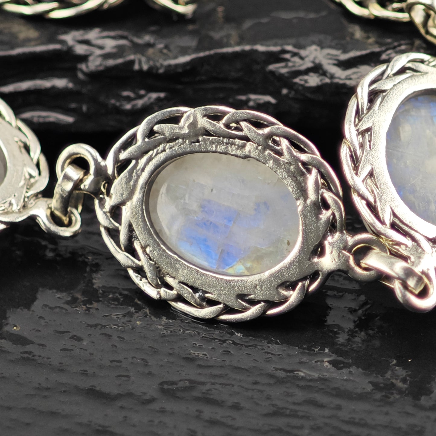 Oval Moonstone Sterling SIlver Link Bracelet Sz 6 3/4" to 8" BR3046
