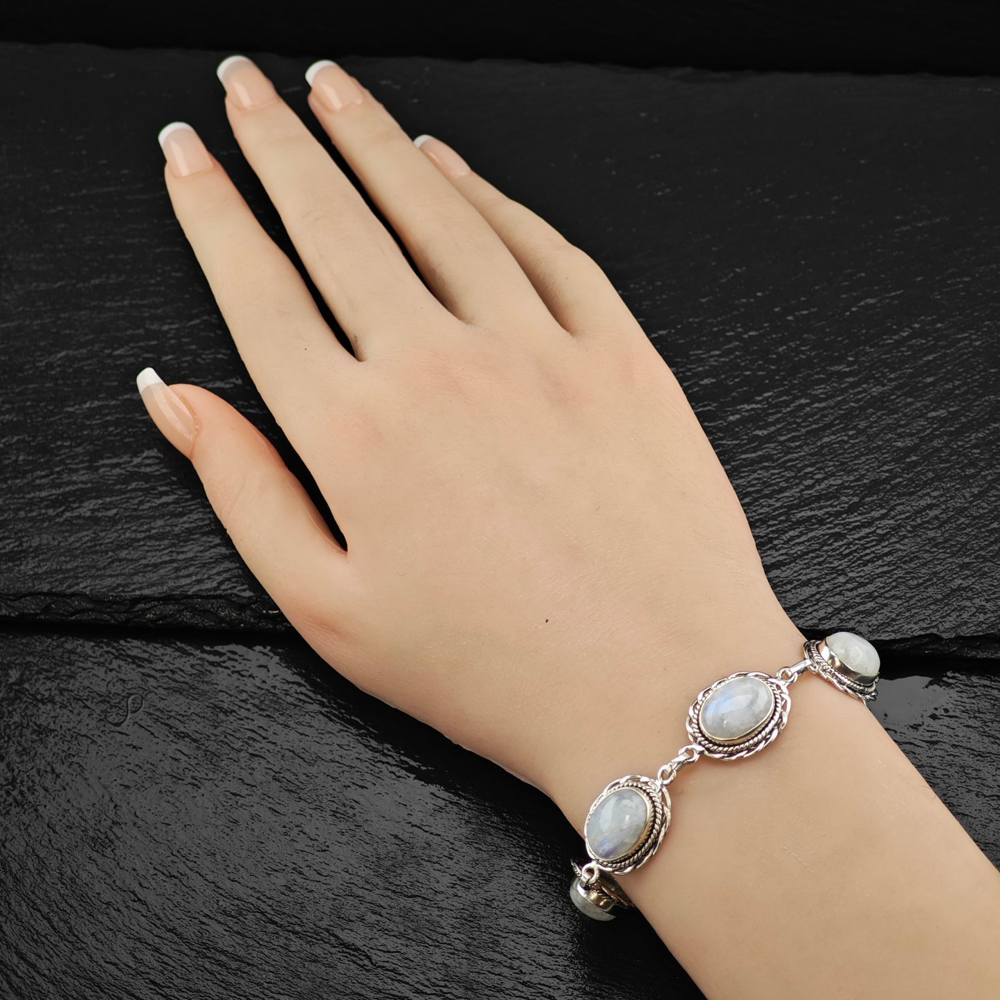Oval Moonstone Sterling SIlver Link Bracelet Sz 6 3/4" to 8" BR3046