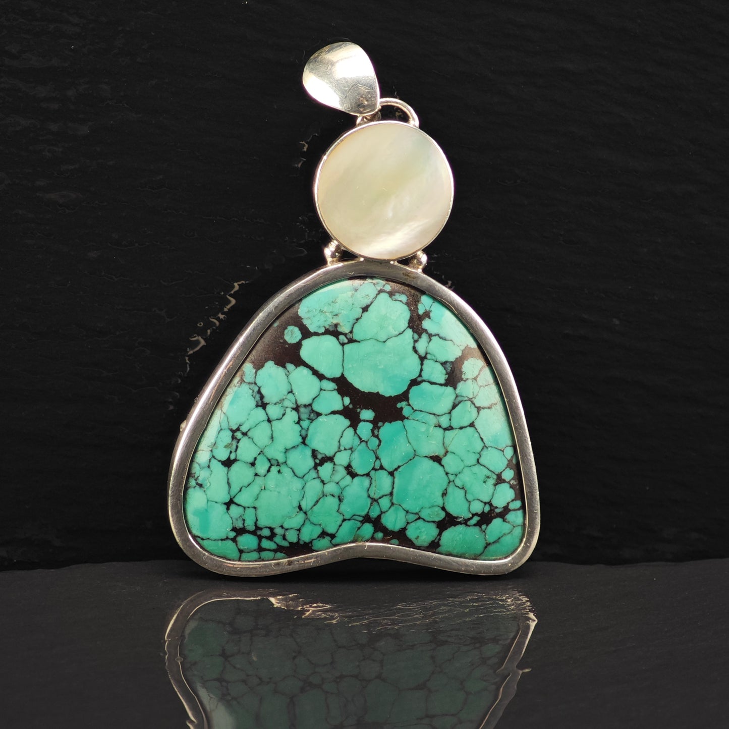 Lg Sw Spiderweb Turquoise, MOP Naja Pendant Sterling Silver P2872
