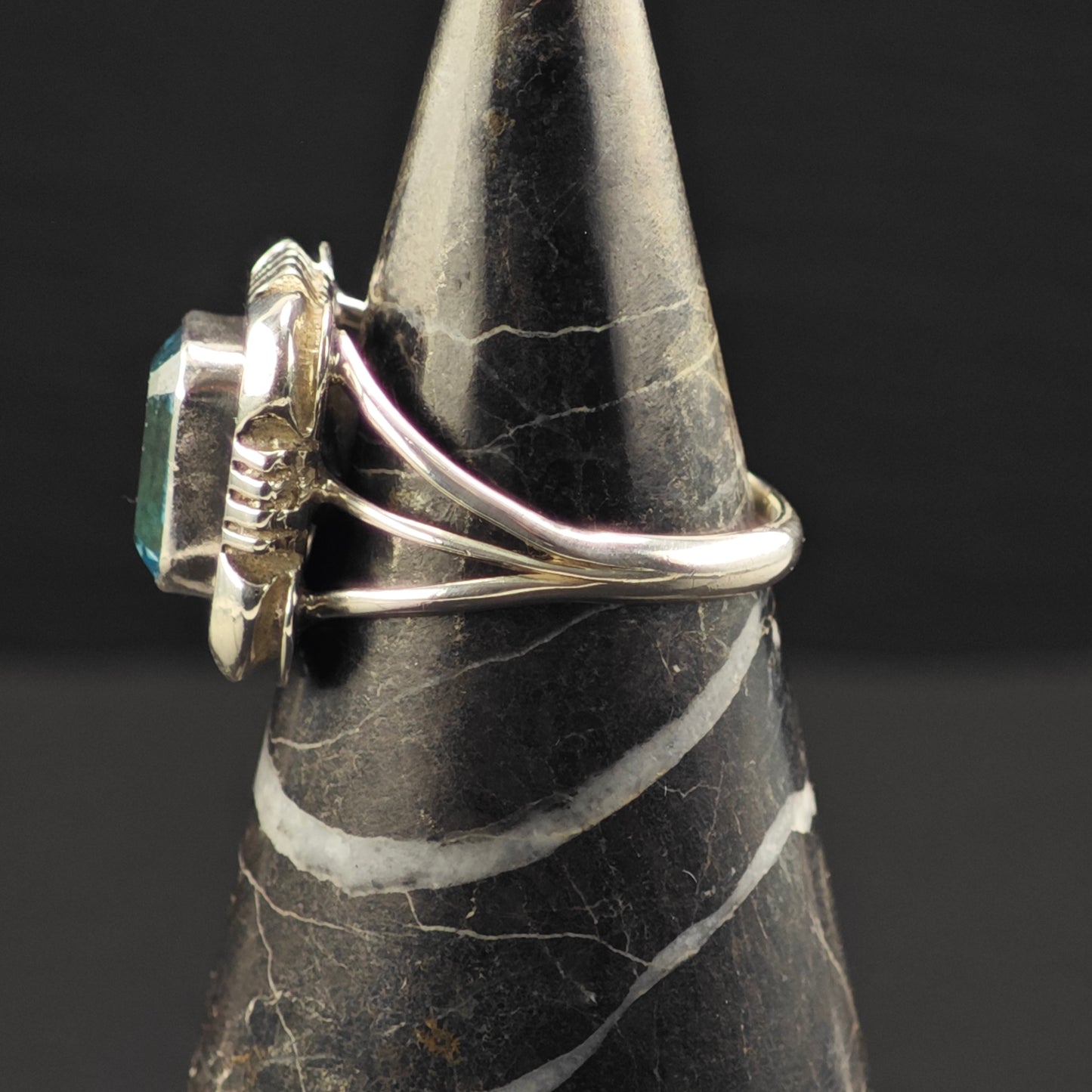 Native American Topaz Sterling Silver Ring Sz 9 R6355
