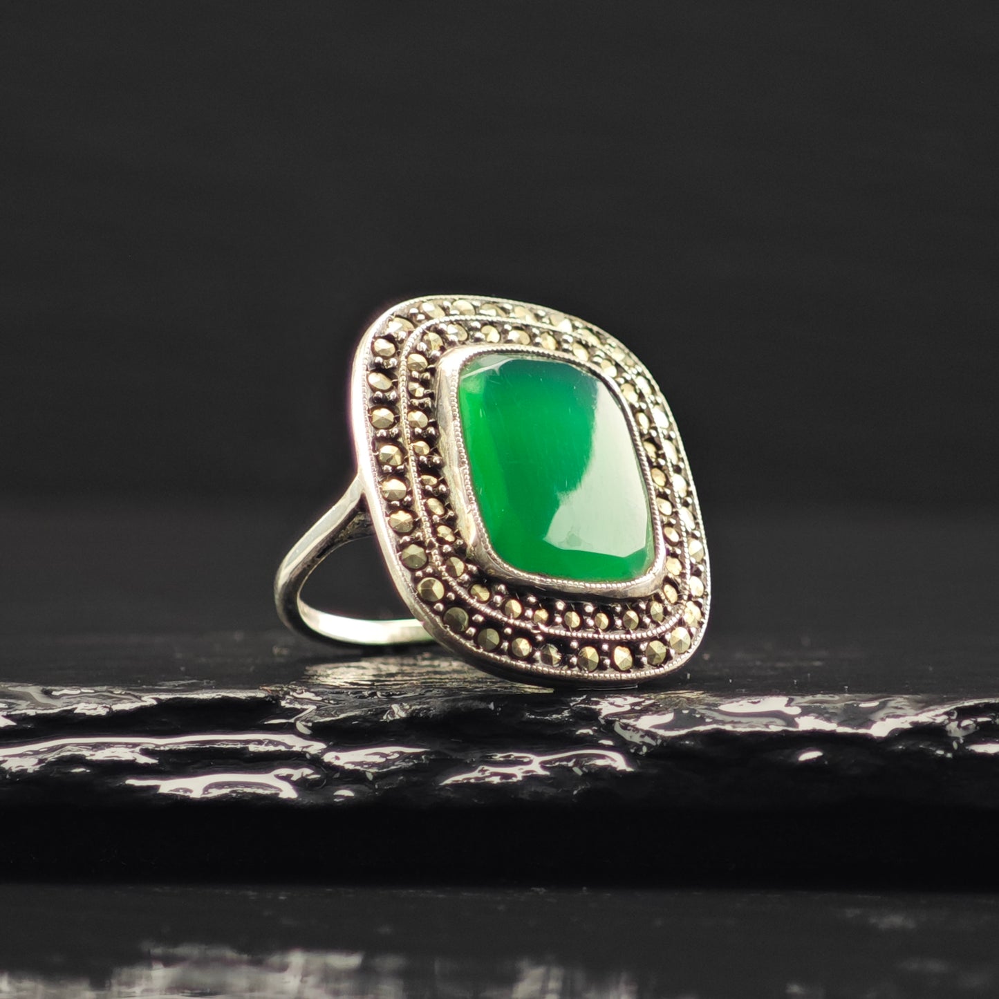 Art Deco Chrysoprase Ring Sterling Silver Sz 5 R6356