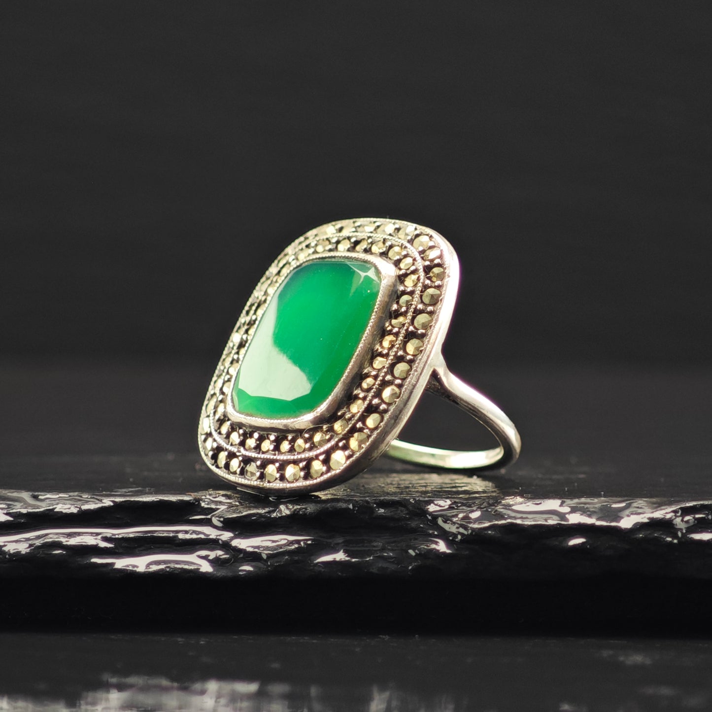 Art Deco Chrysoprase Ring Sterling Silver Sz 5 R6356