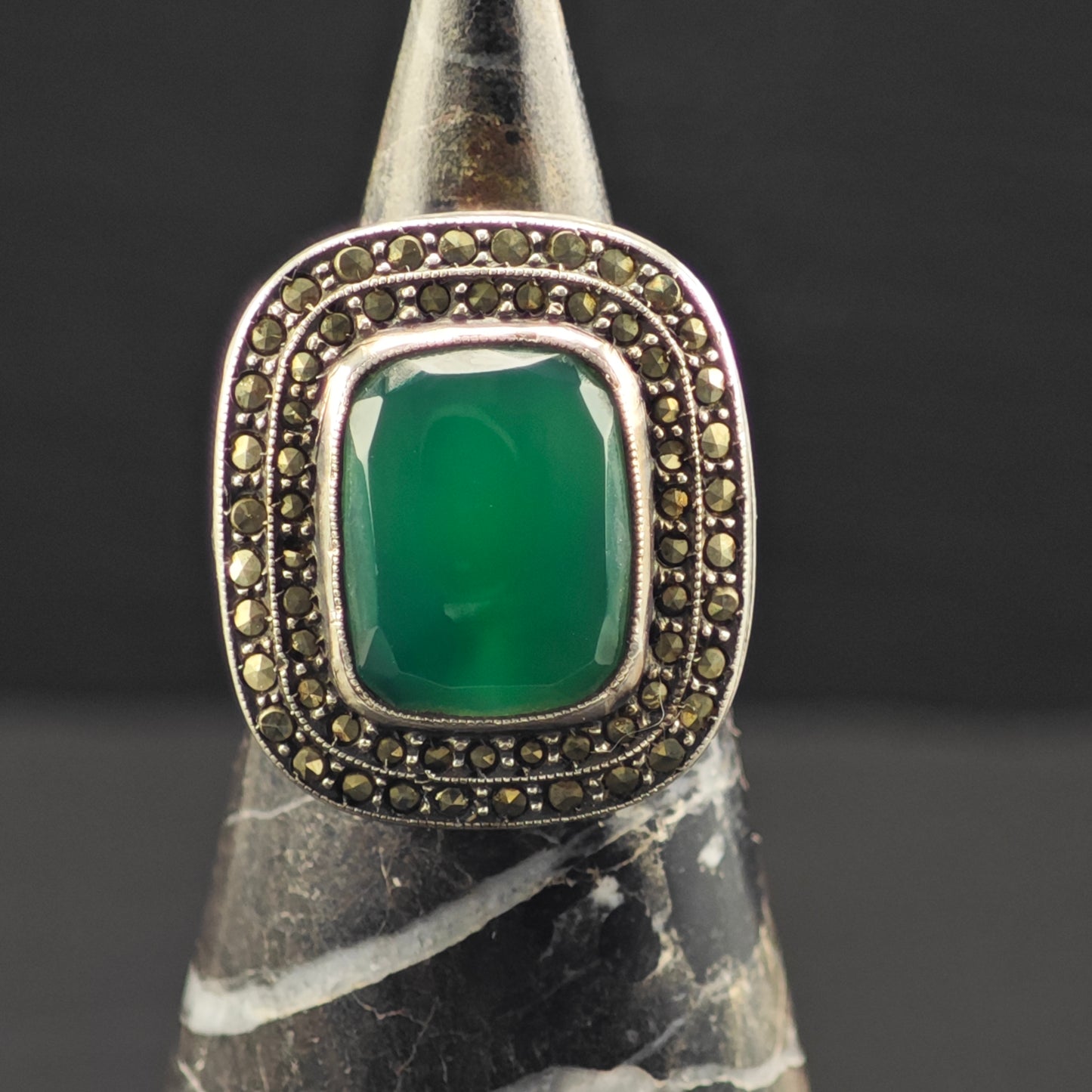 Art Deco Chrysoprase Ring Sterling Silver Sz 5 R6356