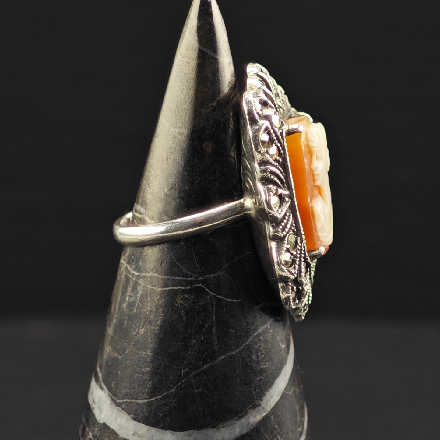 Art Deco, Cameo Ring Sterling Silver Sz 4 1/2 R6368