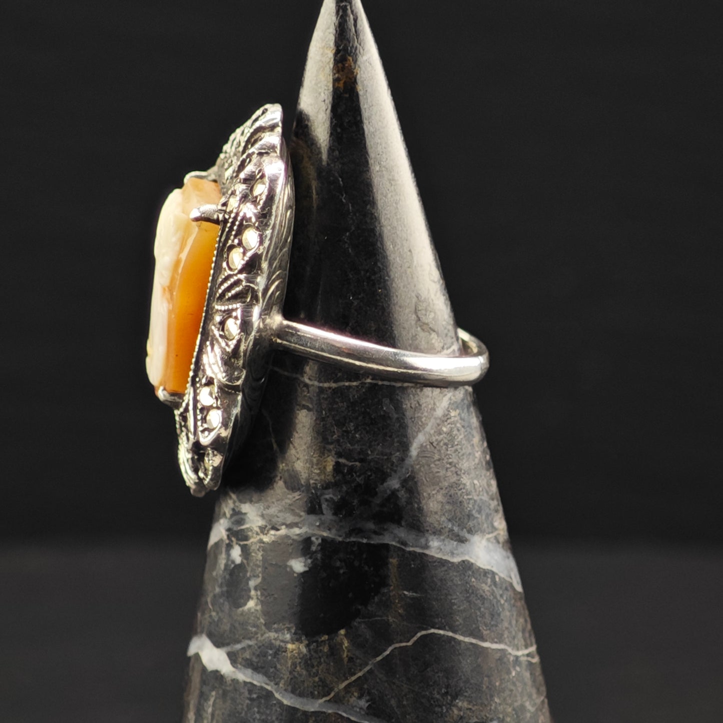 Art Deco, Cameo Ring Sterling Silver Sz 4 1/2 R6368