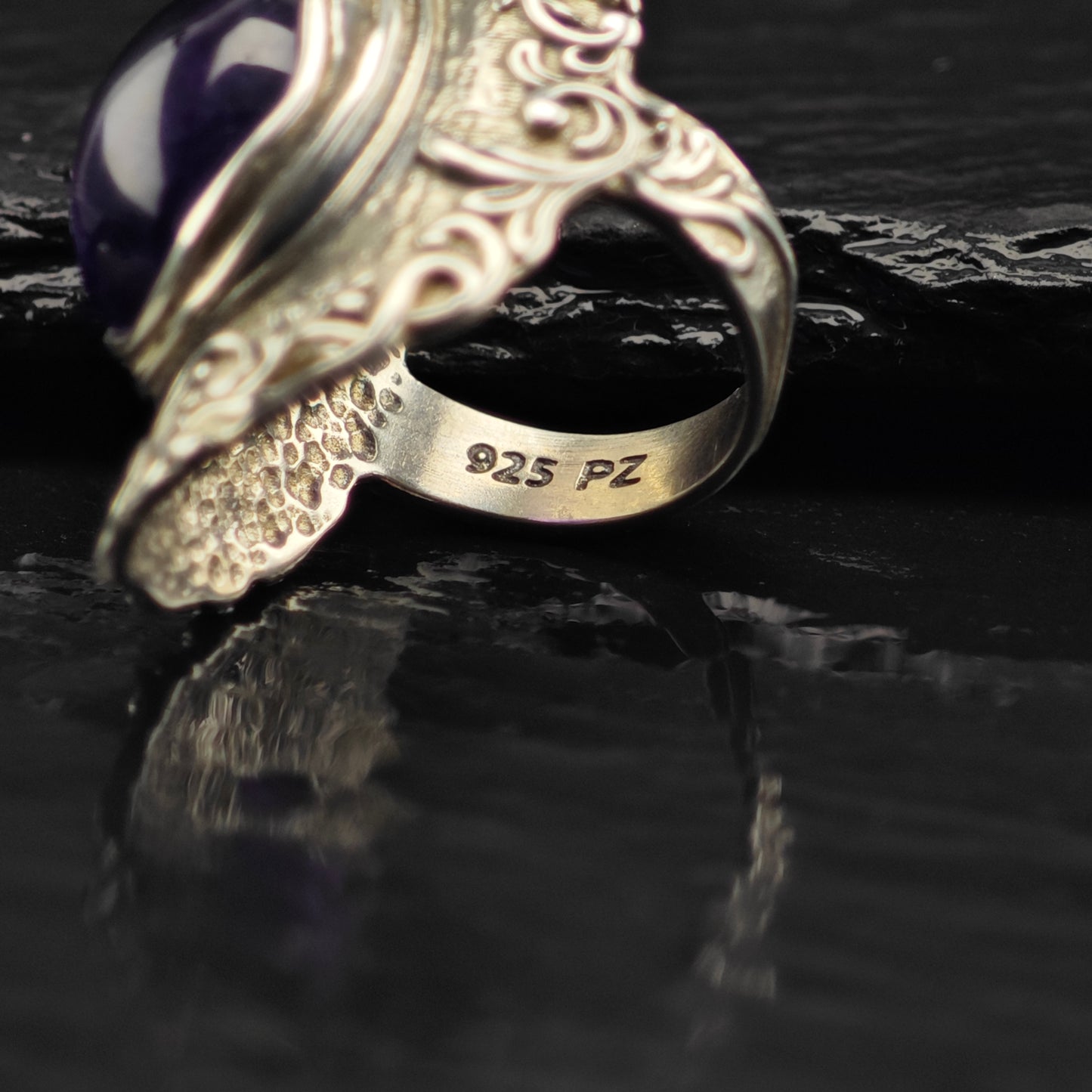 Israel PZ Amethyst Cabochon, Filigree Ring Sterling Silver Sz 7 R6370