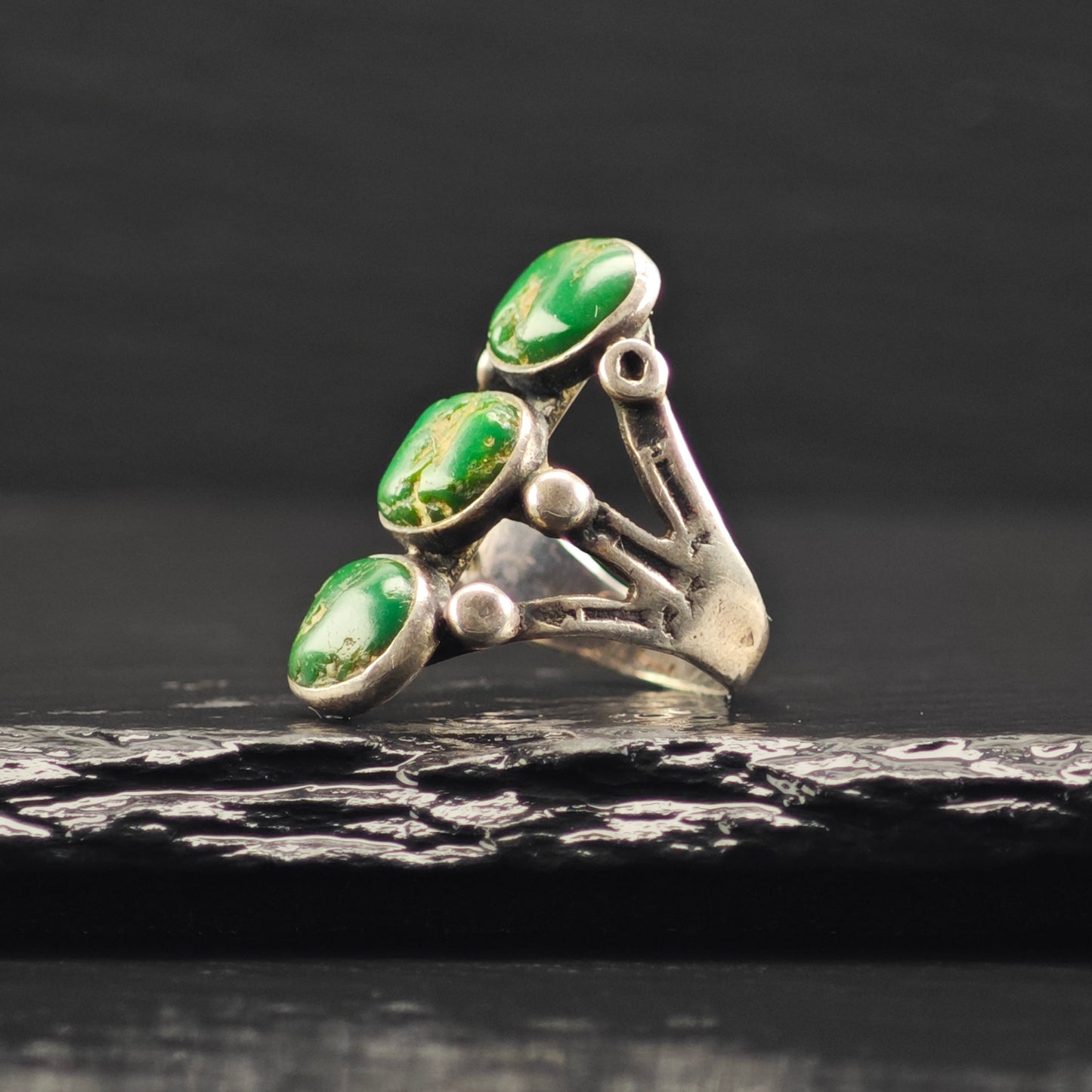 Early Native American Green Turquoise Ring Sterling Silver Sz 4 R6371