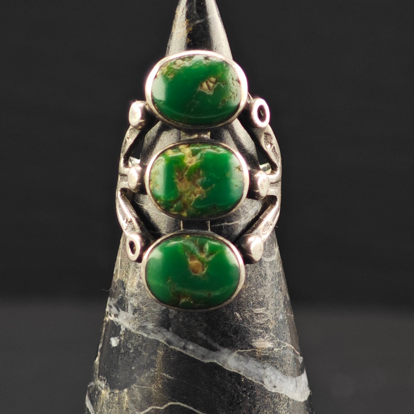 Early Native American Green Turquoise Ring Sterling Silver Sz 4 R6371