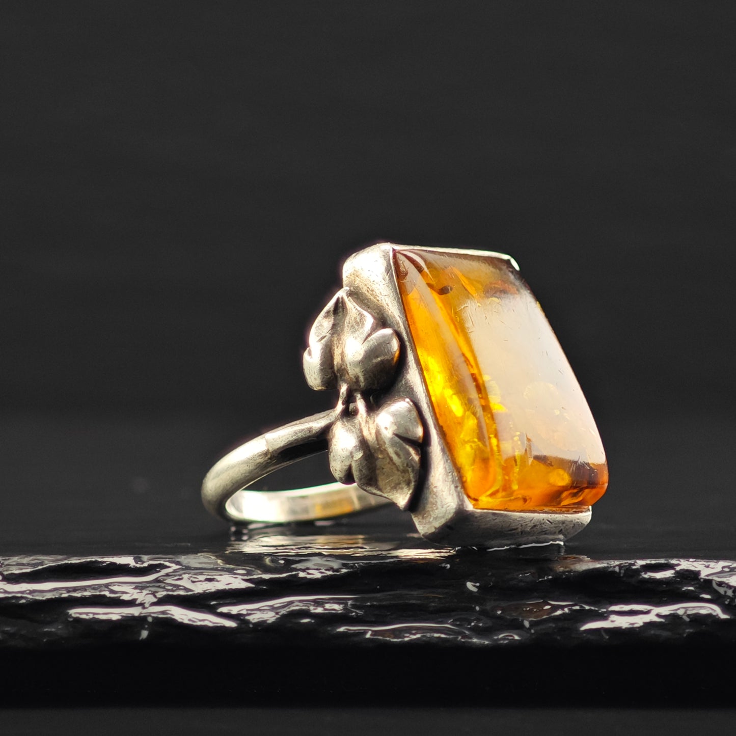 Art Nouveau Style Amber Ring Sterling Silver Sz 6 1/2 R6389