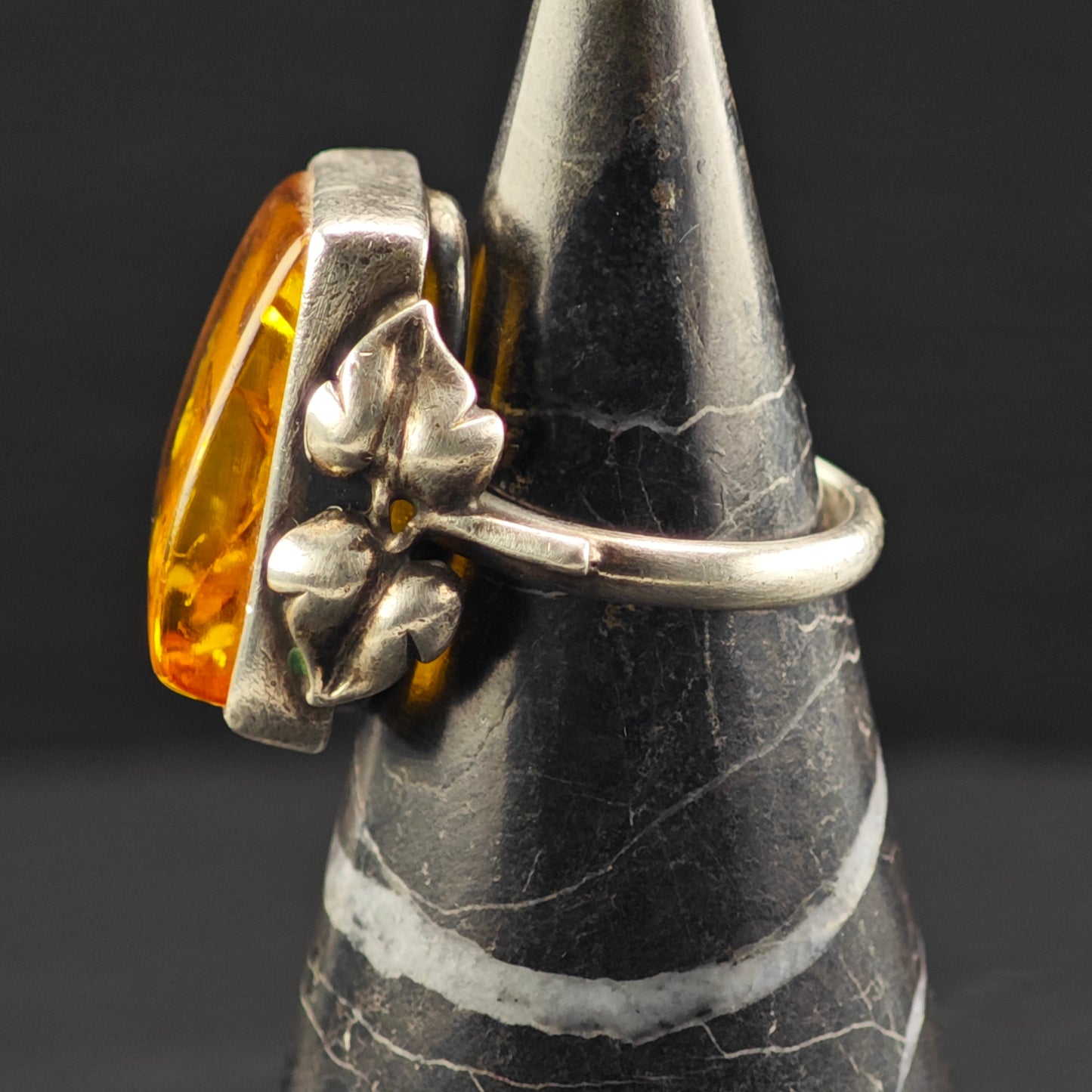 Art Nouveau Style Amber Ring Sterling Silver Sz 6 1/2 R6389
