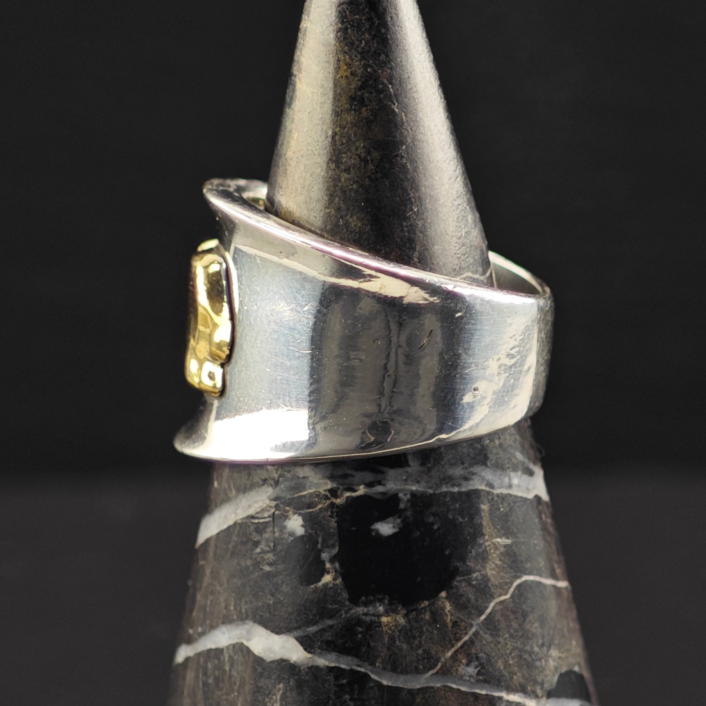 18K Gold Elephant Band Ring Sterling Silver Sz 8