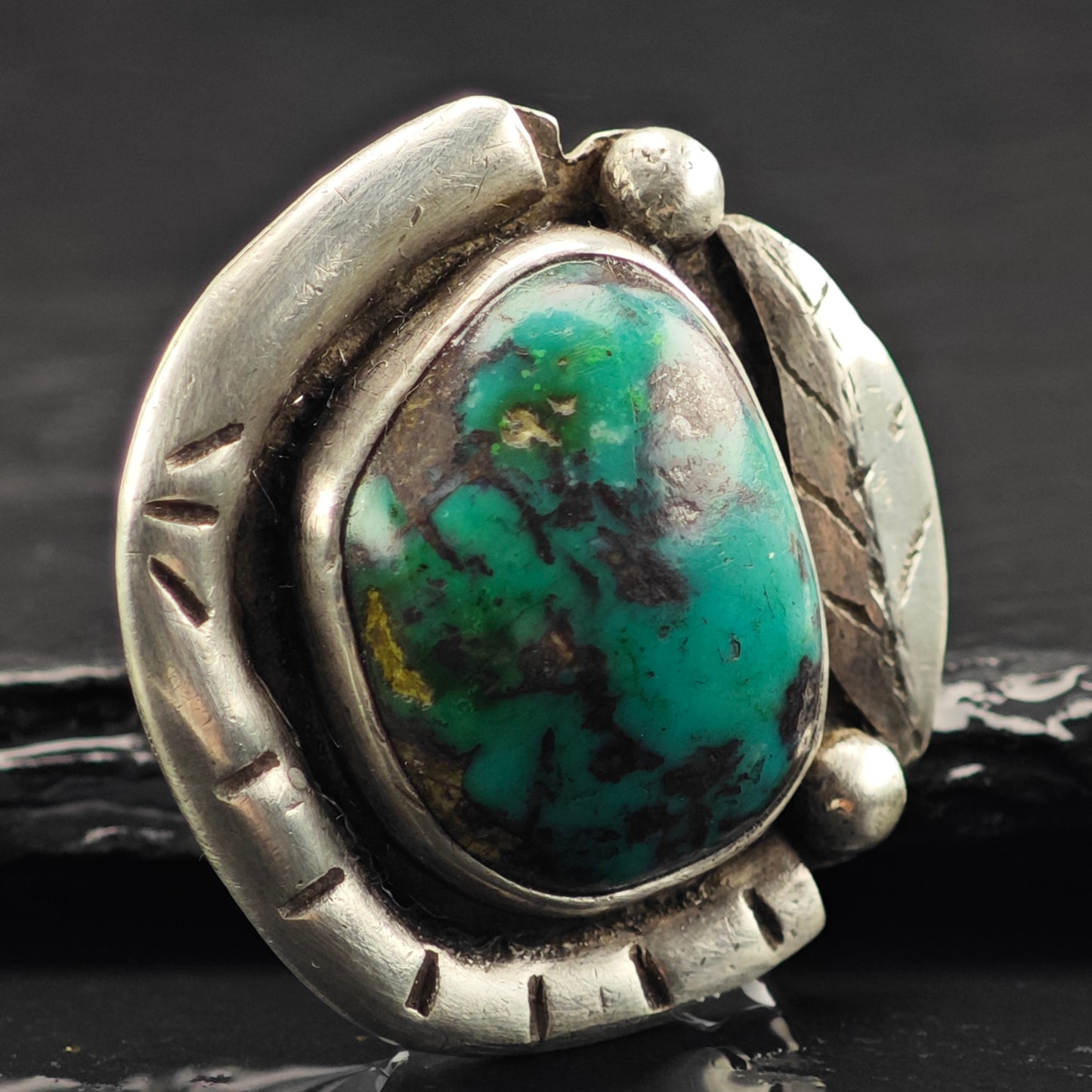 Sw Turquoise Leaf Stamped Ring Sterling Silver Sz 8 1/2 R6403