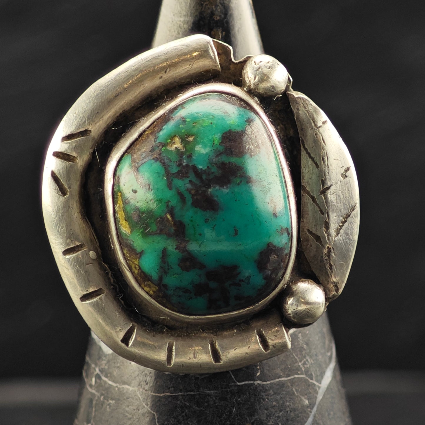 Sw Turquoise Leaf Stamped Ring Sterling Silver Sz 8 1/2 R6403