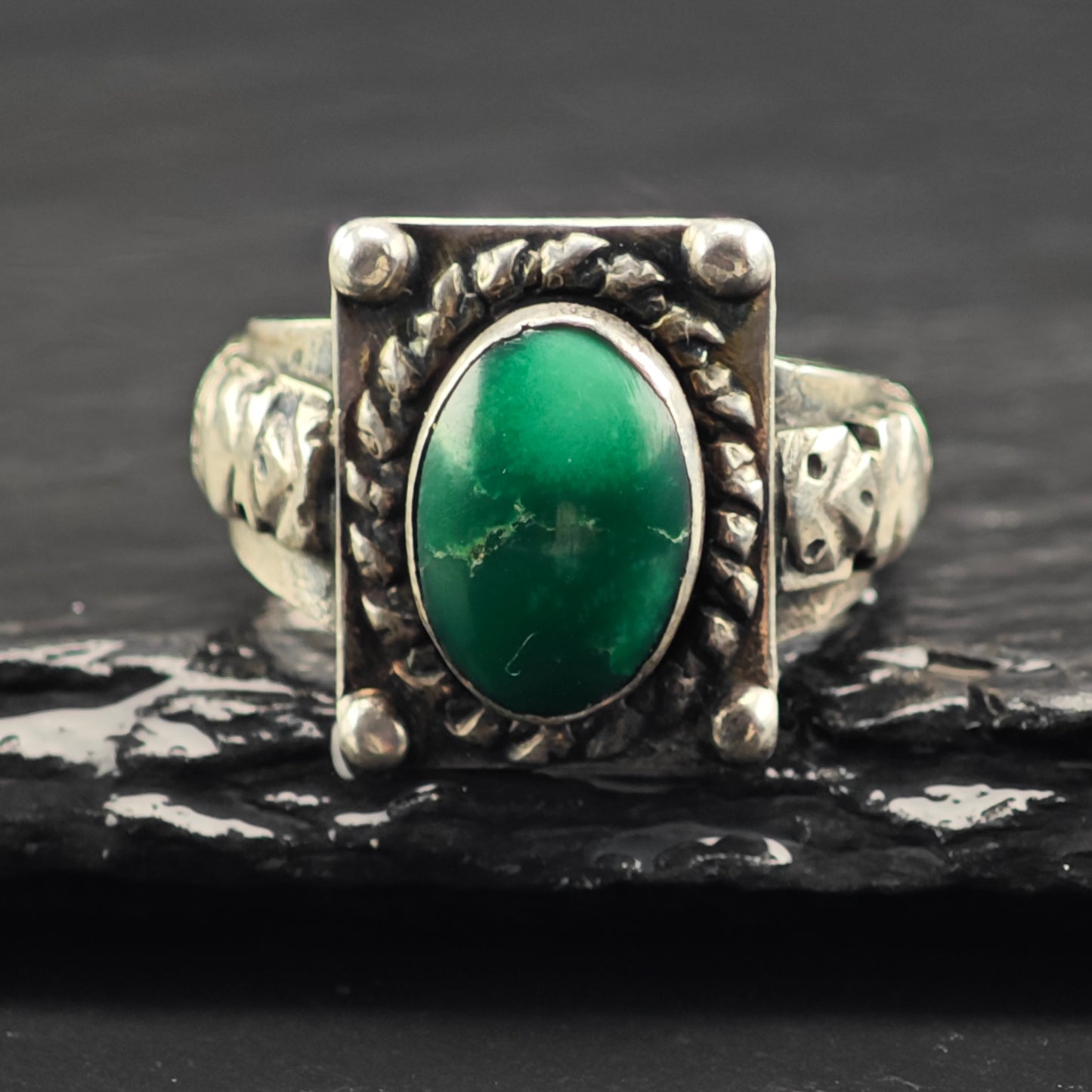 Fred Harvey Era Green Turquoise Ring Sterling Silver Sz 7 R6405