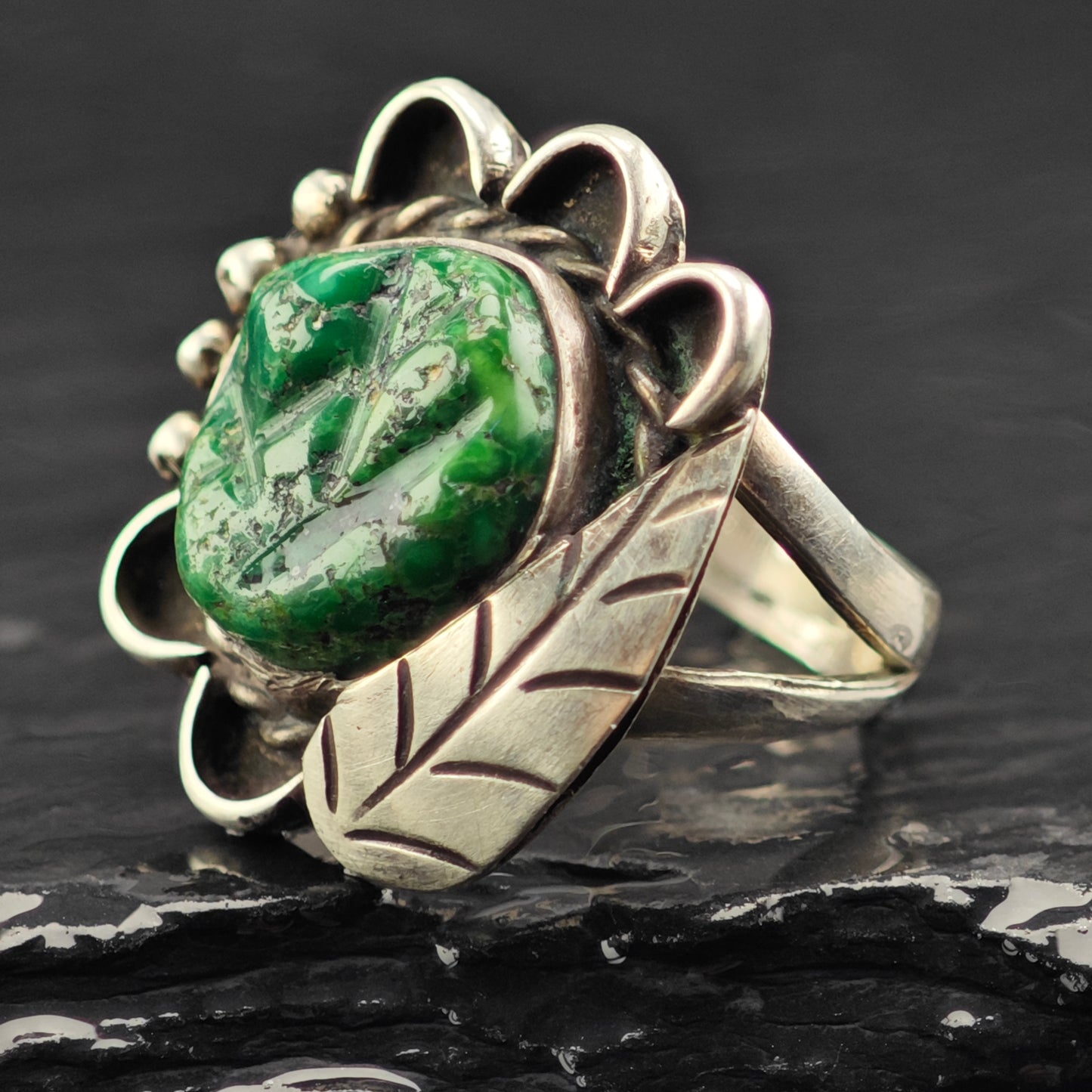 Native American Carved Green Turquoise Ring Sterling Silver 6 1/2 R6413