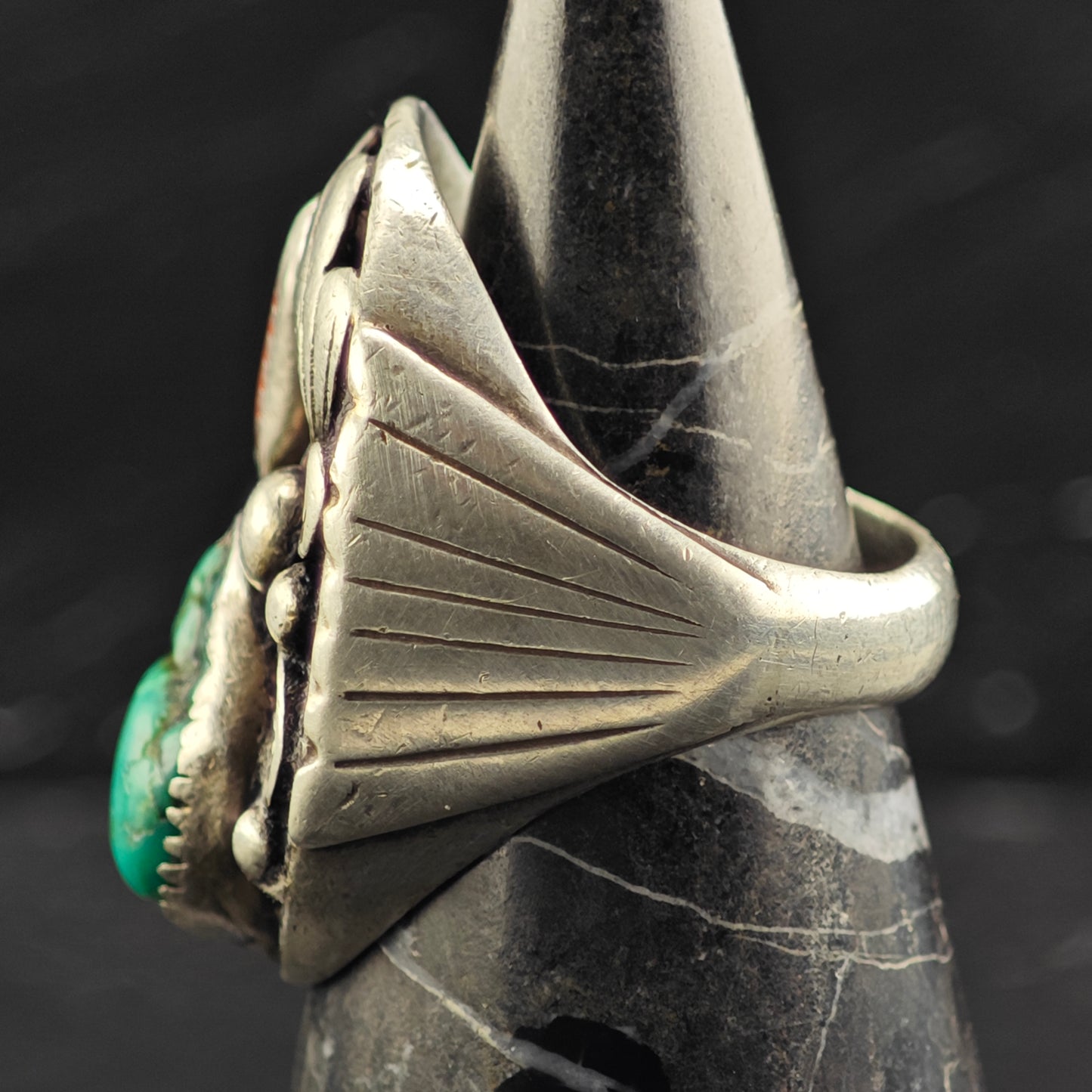 HEAVY Native American Turquoise Coral Ring Sterling Silver Sz 11 R6424